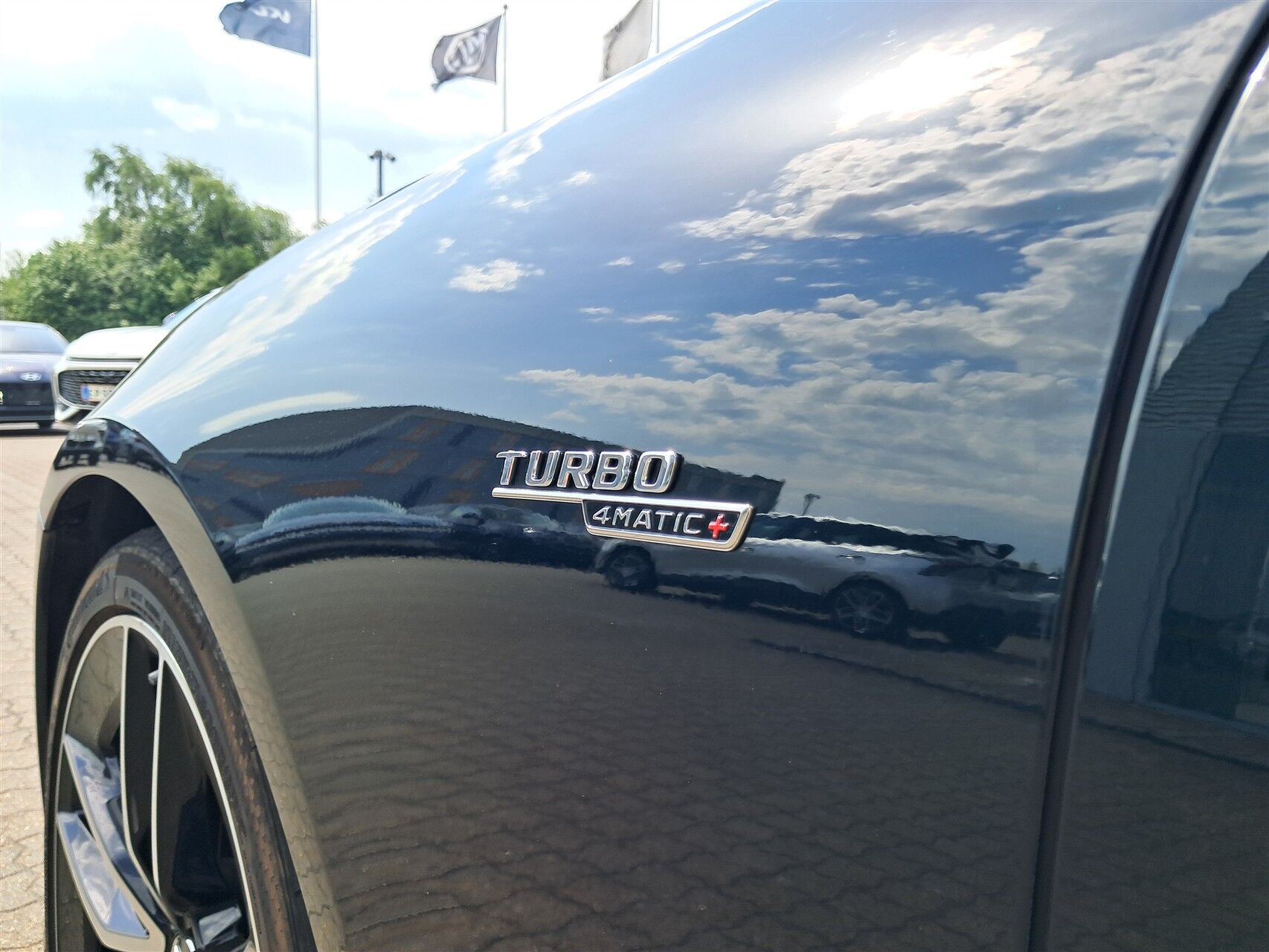 Billede af Mercedes-Benz E53 AMG T 3,0 V6  Mild hybrid 4Matic+ AMG Speedshift MCT 435HK Stc 9g Aut.