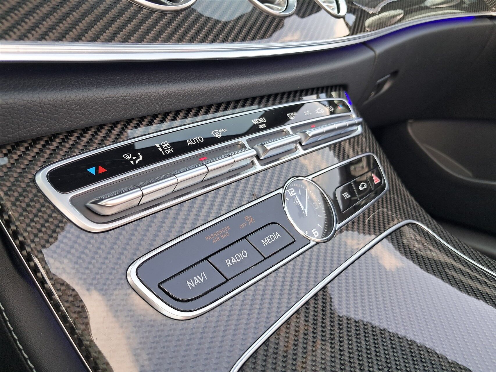 Billede af Mercedes-Benz E53 AMG T 3,0 V6  Mild hybrid 4Matic+ AMG Speedshift MCT 435HK Stc 9g Aut.