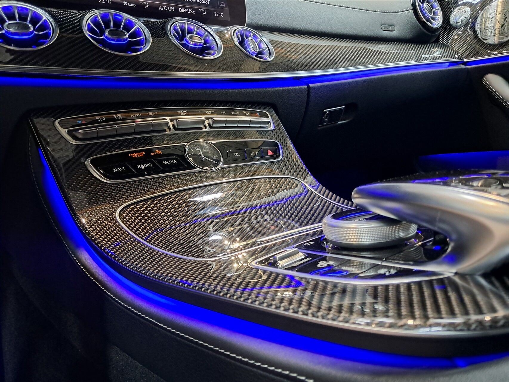 Billede af Mercedes-Benz E53 AMG T 3,0 V6  Mild hybrid 4Matic+ AMG Speedshift MCT 435HK Stc 9g Aut.