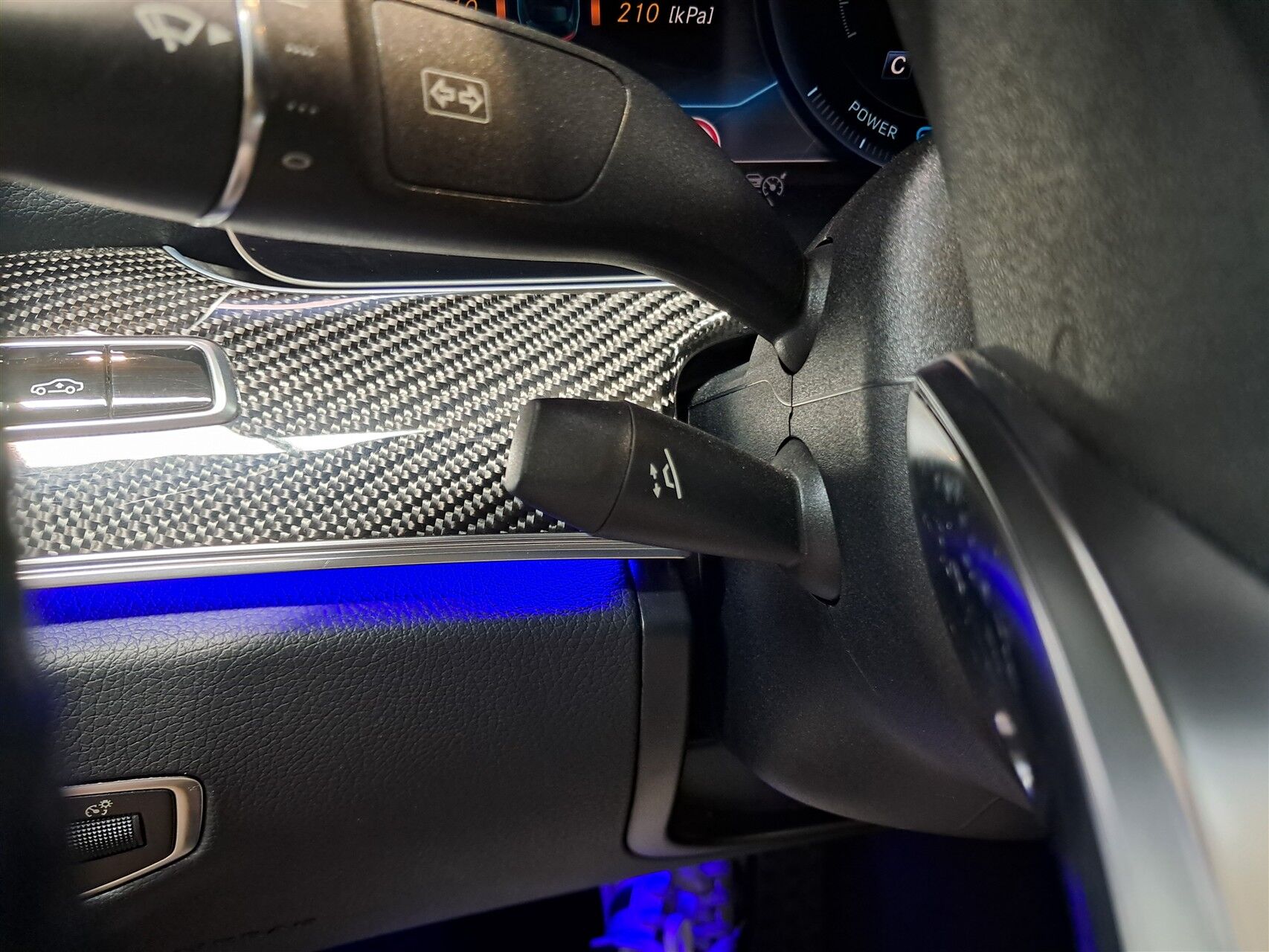 Billede af Mercedes-Benz E53 AMG T 3,0 V6  Mild hybrid 4Matic+ AMG Speedshift MCT 435HK Stc 9g Aut.