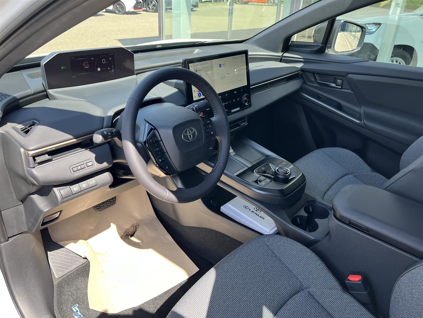Billede af Toyota bZ4X EL Active Tech 224HK 5d Aut.