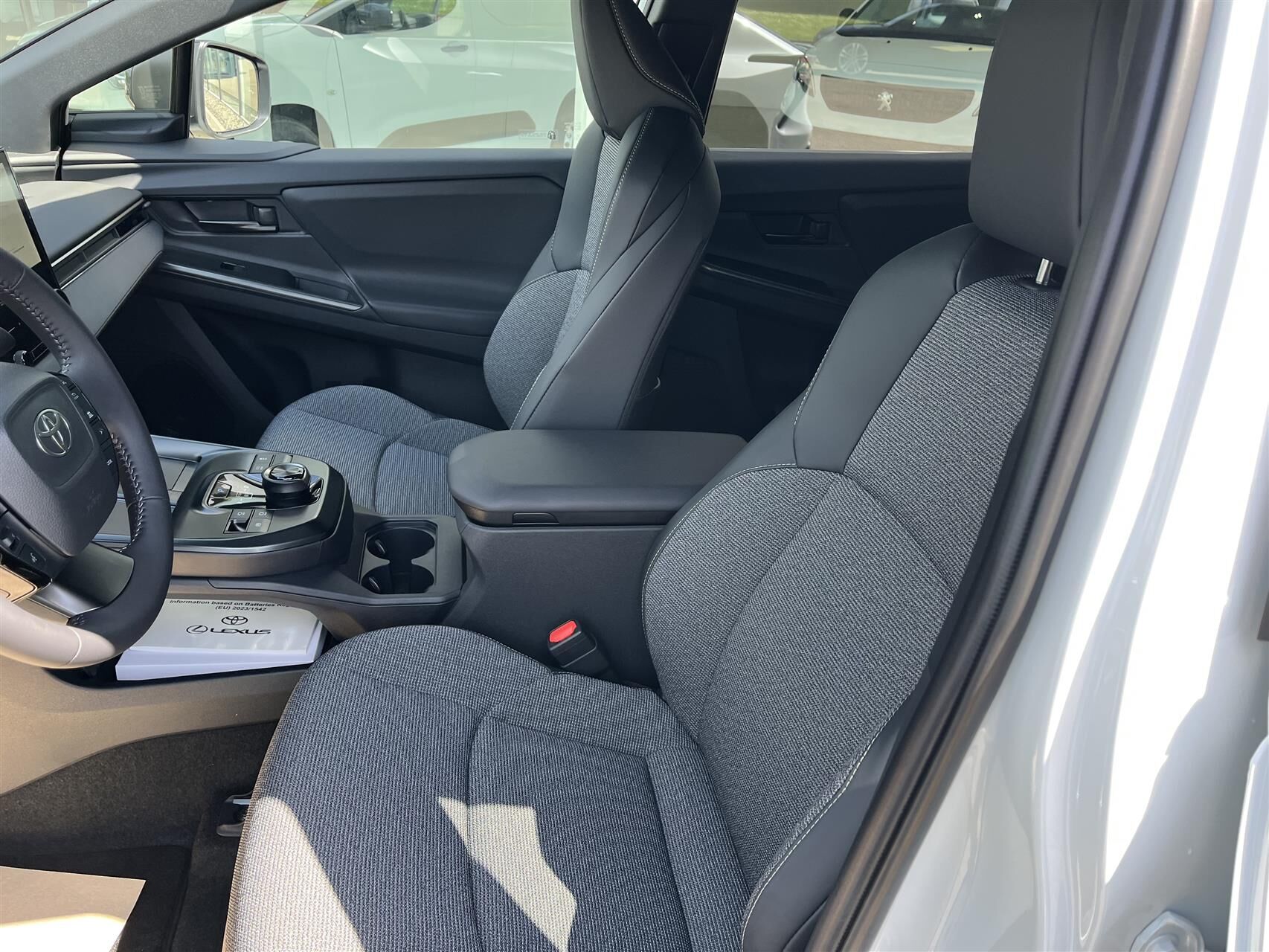 Billede af Toyota bZ4X EL Active Tech 224HK 5d Aut.