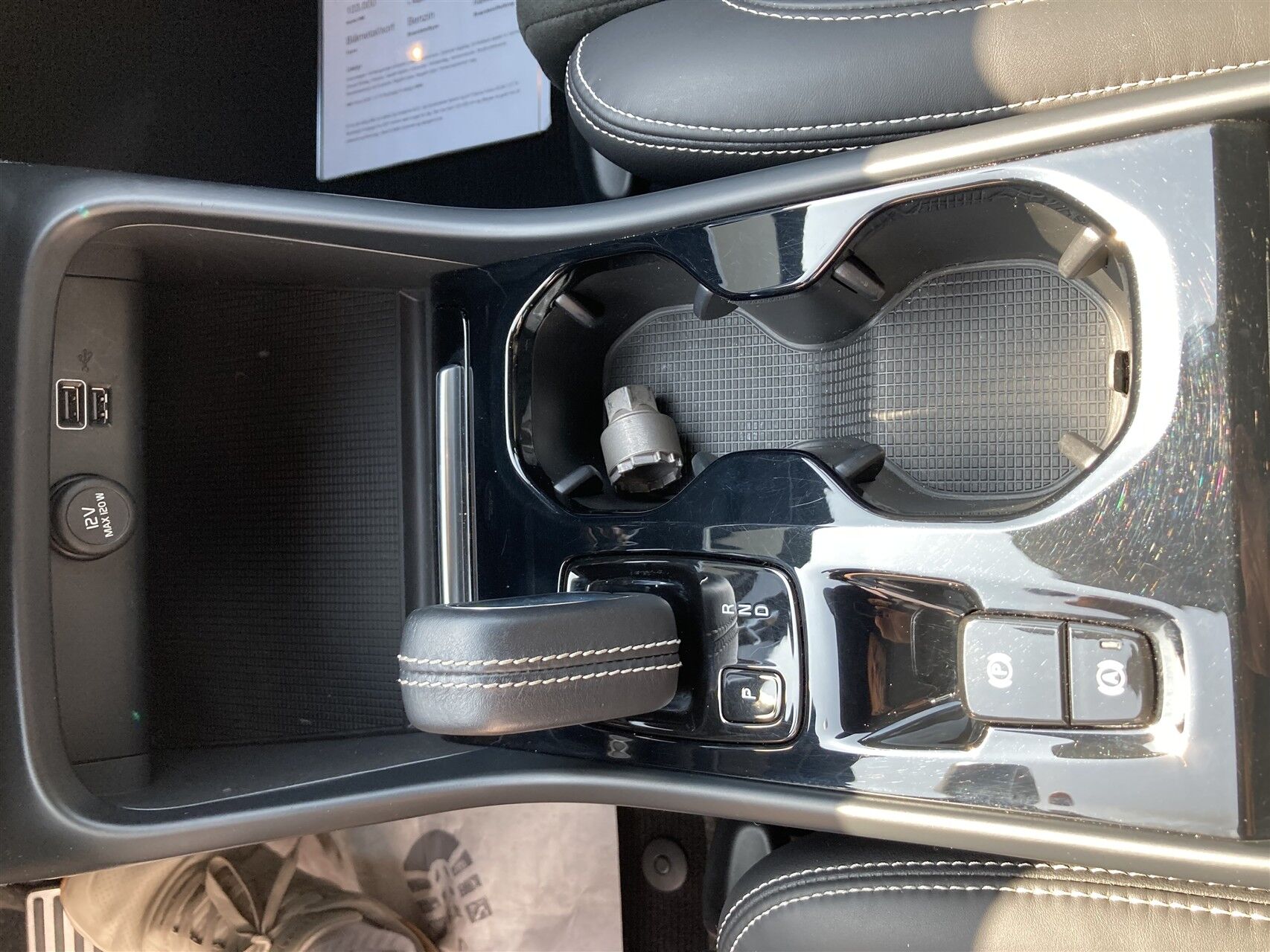 Billede af Volvo XC40 1,5 T4 Recharge  Plugin-hybrid R-design 211HK 5d 7g Aut.