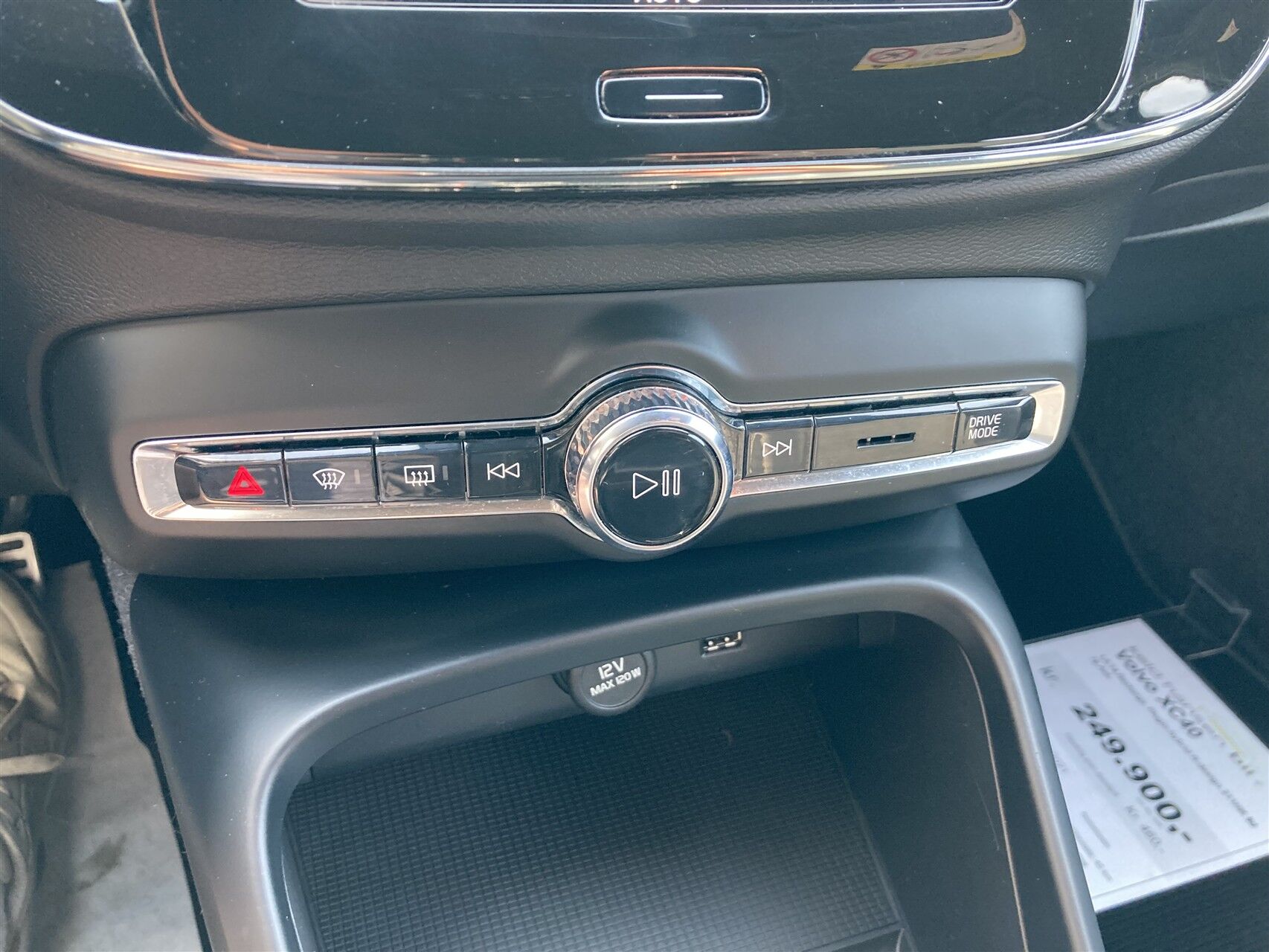 Billede af Volvo XC40 1,5 T4 Recharge  Plugin-hybrid R-design 211HK 5d 7g Aut.