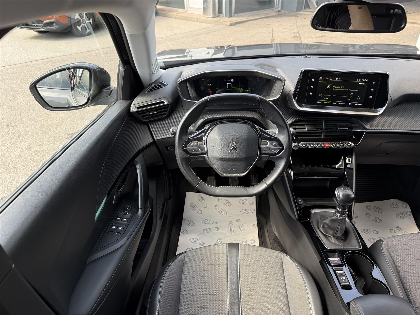 Billede af Peugeot 2008 1,2 PureTech Allure Grand 130HK 5d