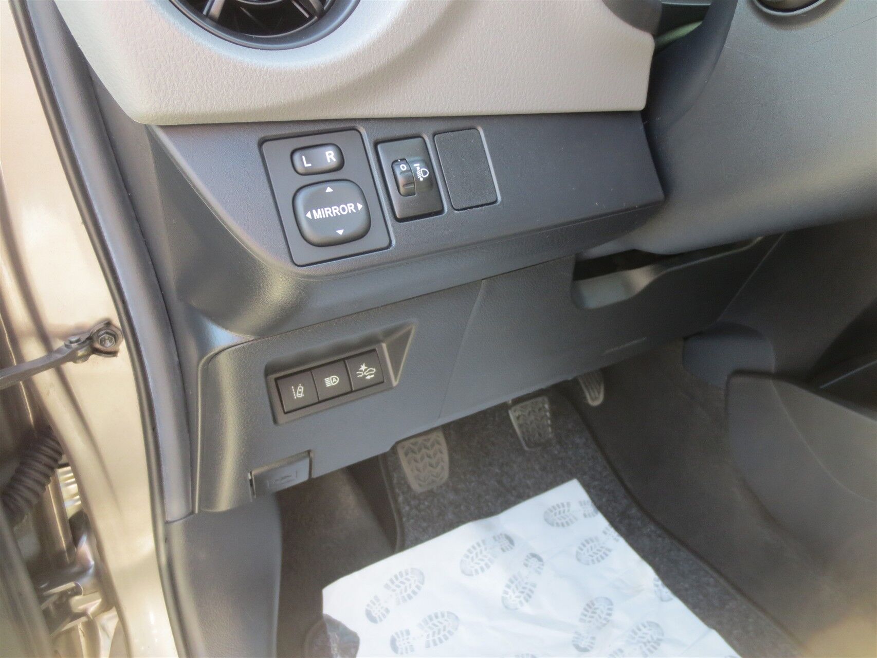 Billede af Toyota Yaris 1,0 VVT-I T1 72HK 5d