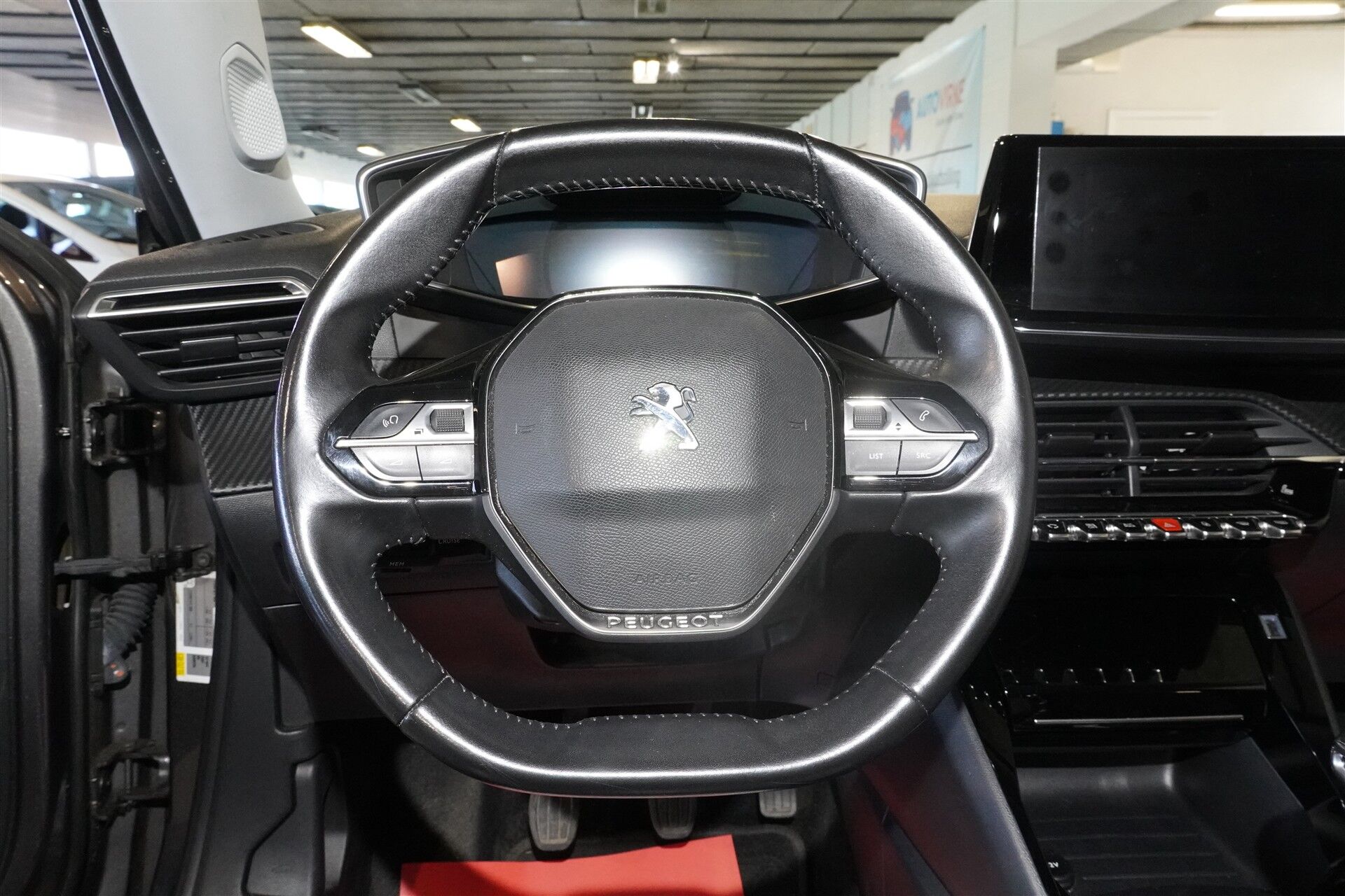 Billede af Peugeot 2008 1,2 PureTech Allure 130HK 5d