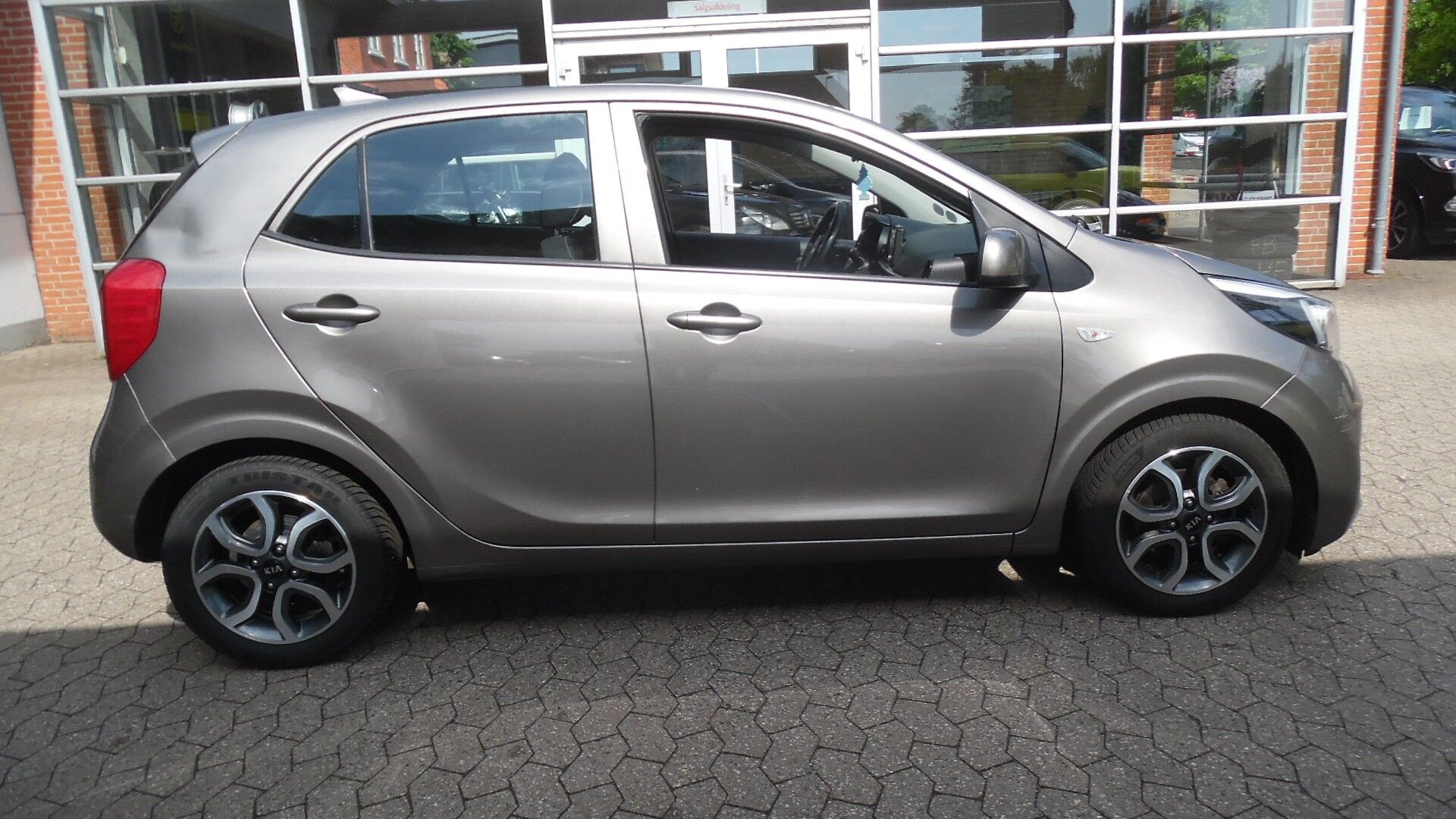 Billede af Kia Picanto 1,0 MPI Attraction 67HK 5d