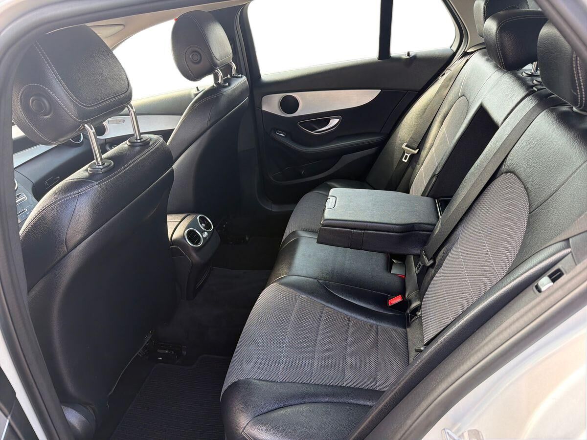 Billede af Mercedes-Benz C200 T 2,0 AMG Line 9G-Tronic 184HK Stc Aut.