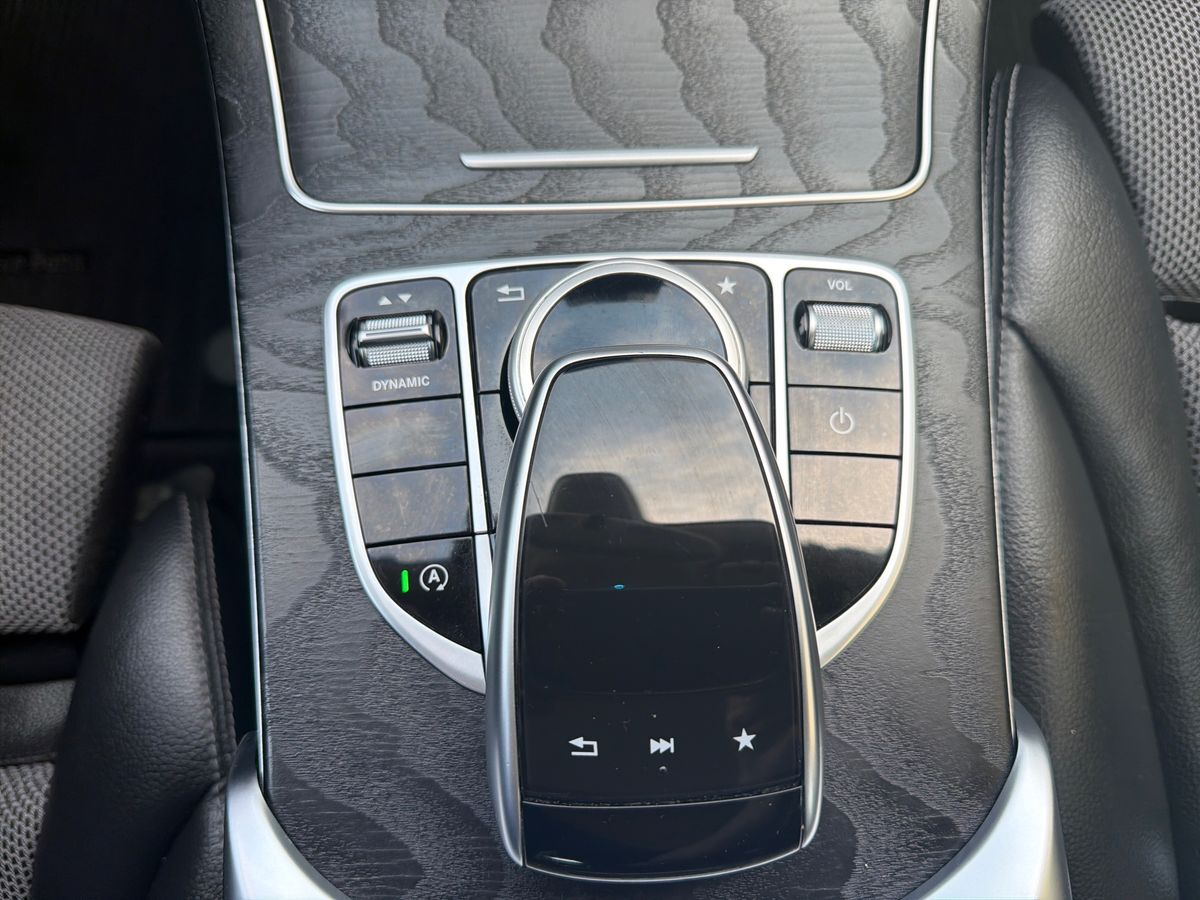Billede af Mercedes-Benz C200 T 2,0 AMG Line 9G-Tronic 184HK Stc Aut.