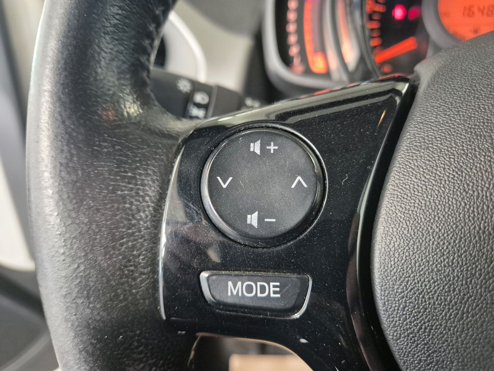 Billede af Toyota Aygo 1,0 VVT-I X-Play + X-Touch 69HK 5d