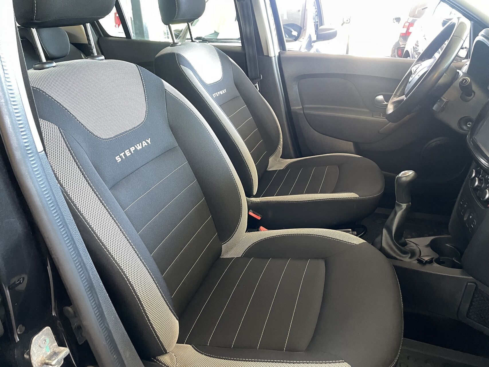 Billede af Dacia Logan 1,5 DCi Stepway Start/Stop 90HK