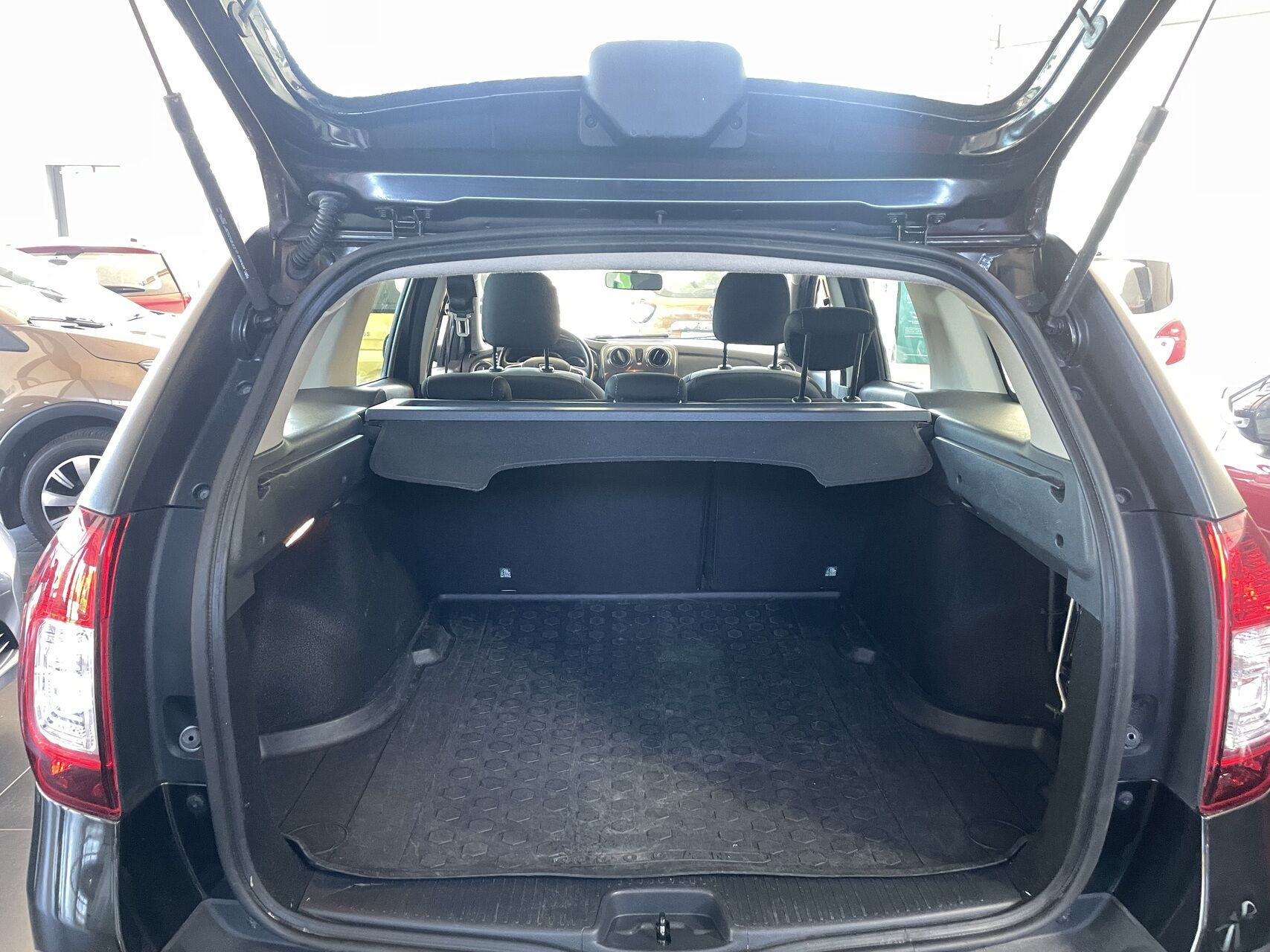 Billede af Dacia Logan 1,5 DCi Stepway Start/Stop 90HK