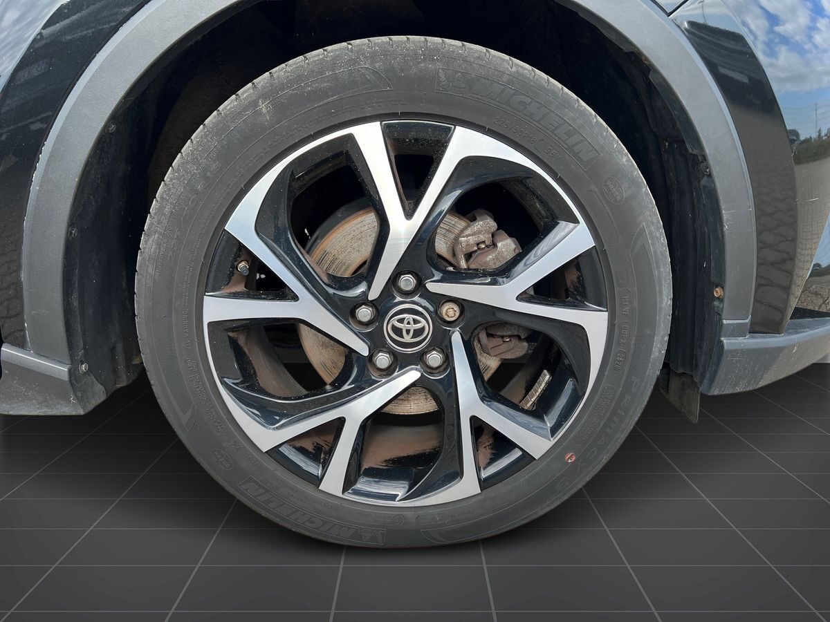 Billede af Toyota C-HR 2,0 Hybrid C-LUB Smart Multidrive S 184HK 5d Aut.