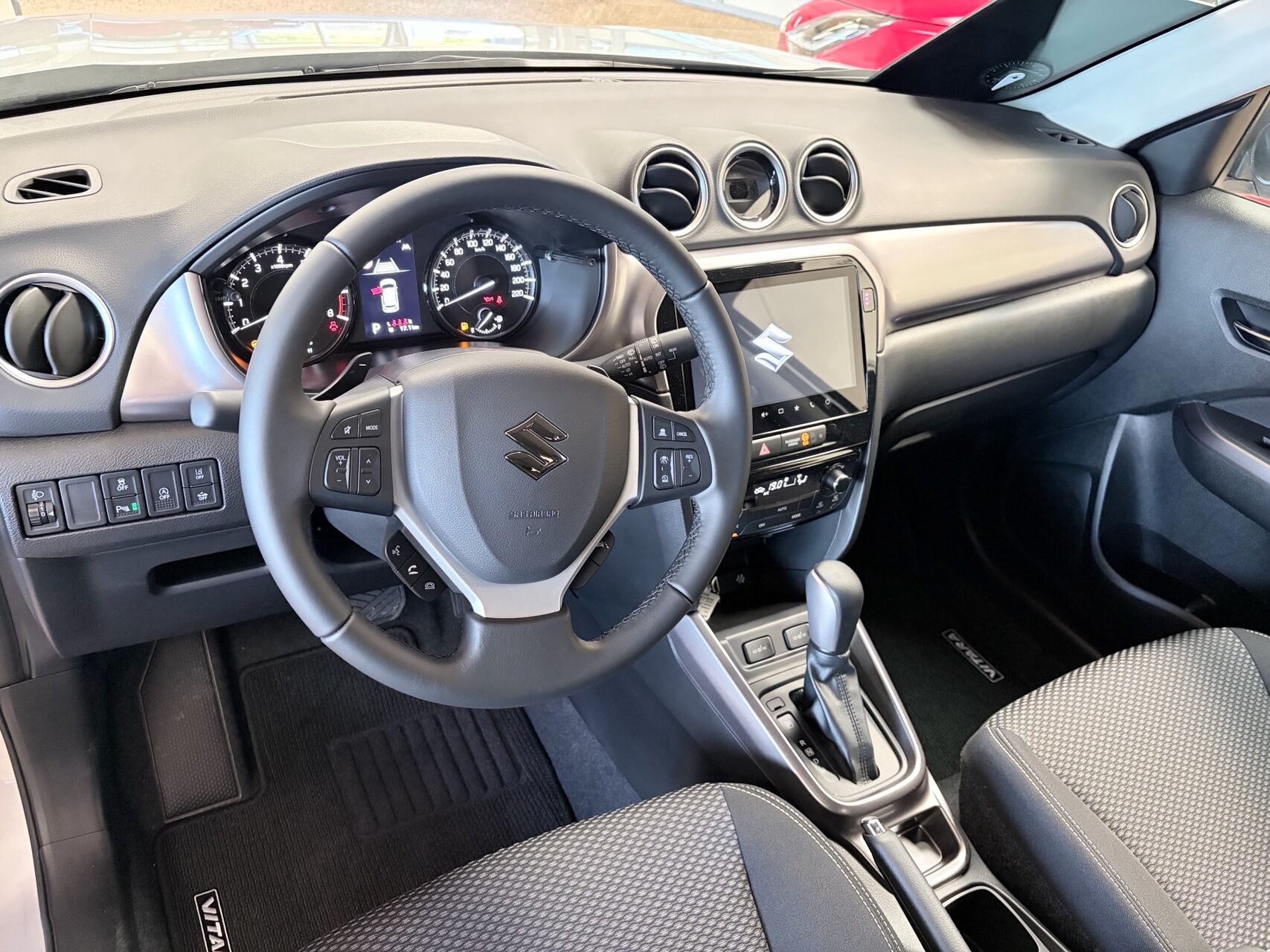 Billede af Suzuki Vitara 1,4 Boosterjet  Mild hybrid Active 129HK 5d 6g Aut.