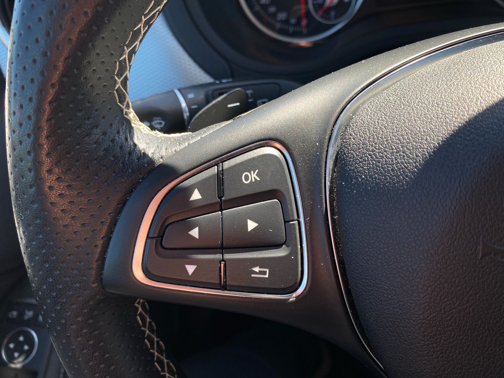 Billede af Mercedes-Benz B200 d 2,1 CDI Progressive 7G-DCT 136HK 5d 7g Aut.