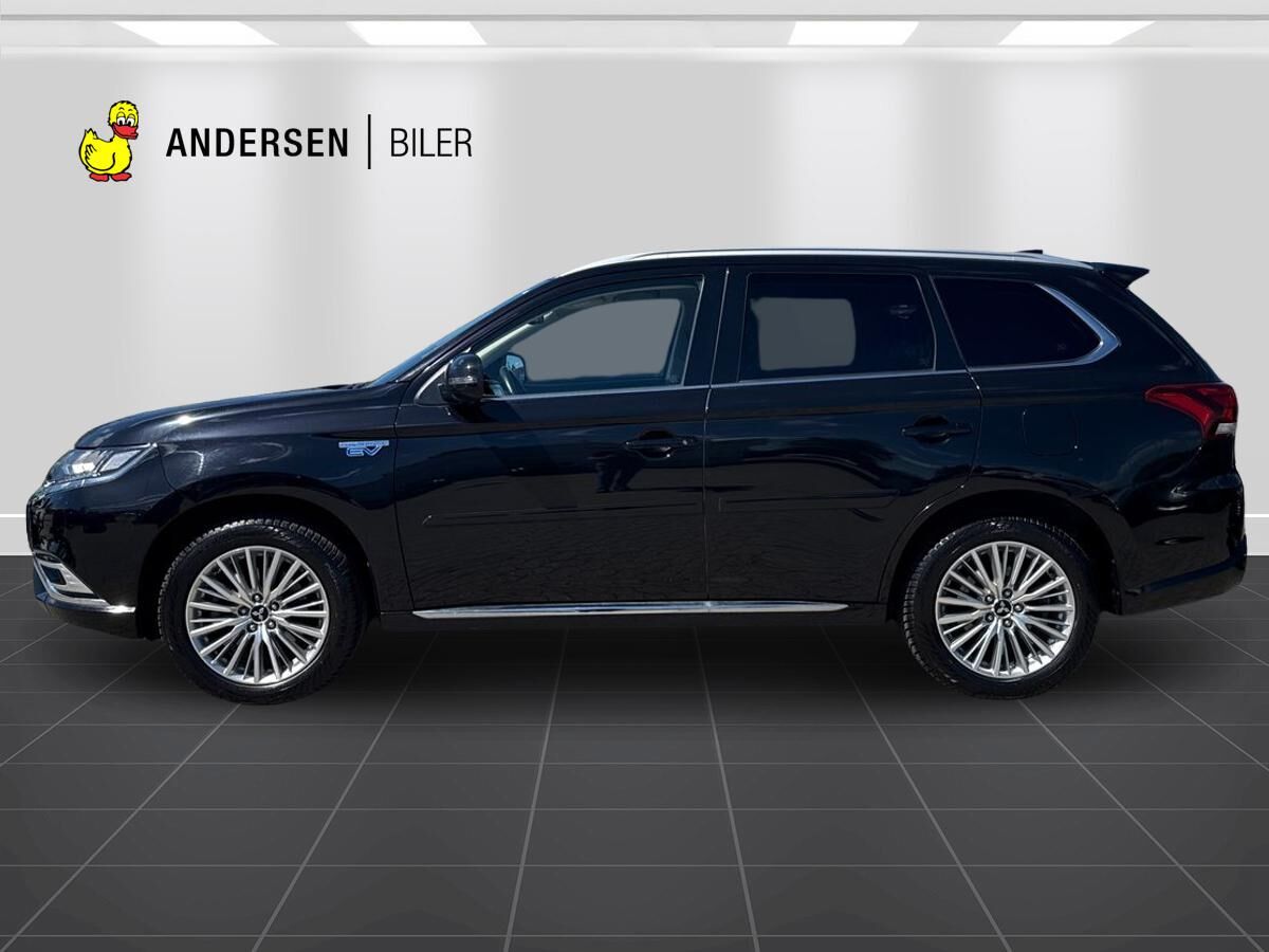 Billede af Mitsubishi Outlander 2,4 PHEV  Plugin-hybrid Limited 4WD 224HK 5d 6g Trinl. Gear