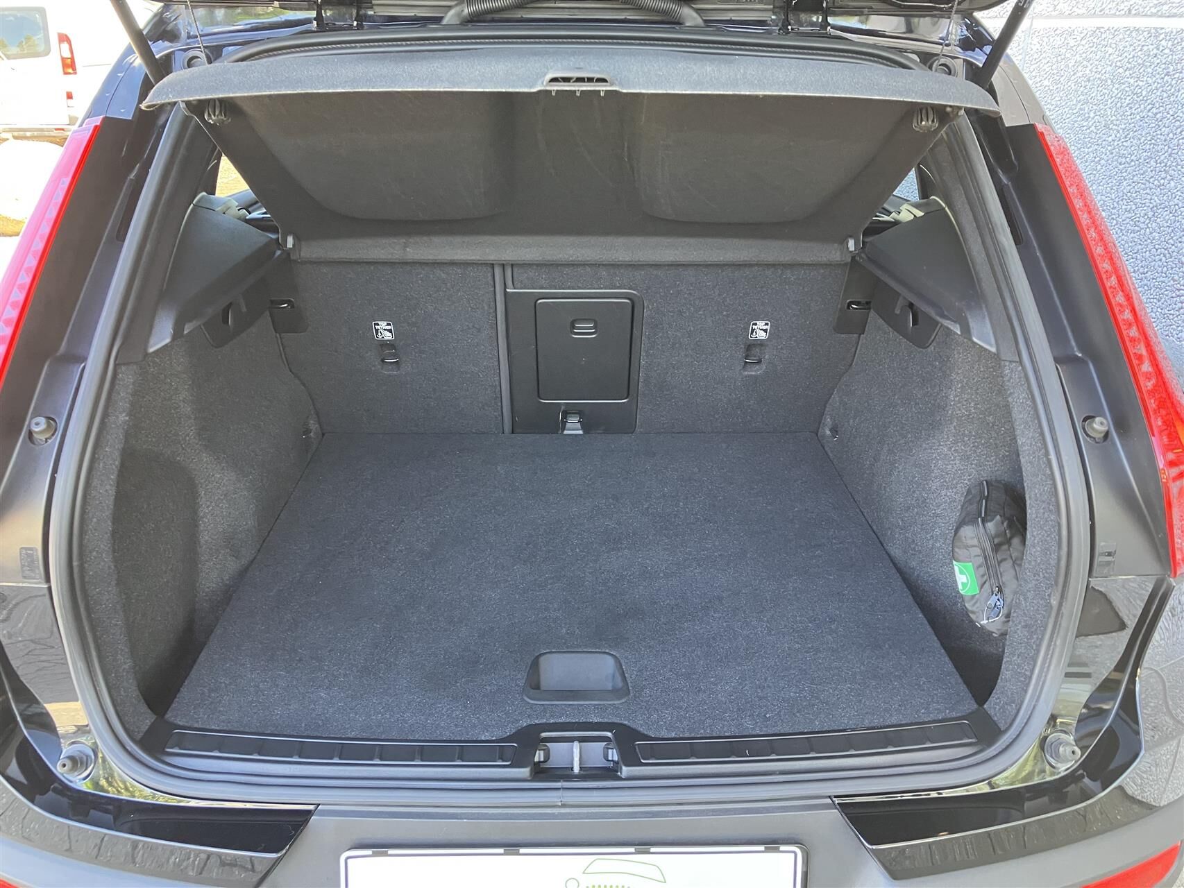 Billede af Volvo XC40 P6 Recharge Core 231HK 5d Aut.