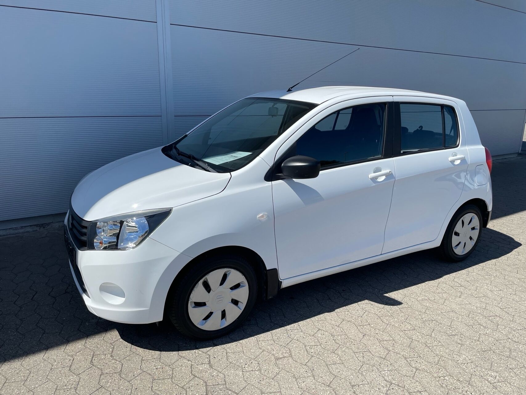 Billede af Suzuki Celerio 1,0 Dualjet 12V Club 68HK 5d