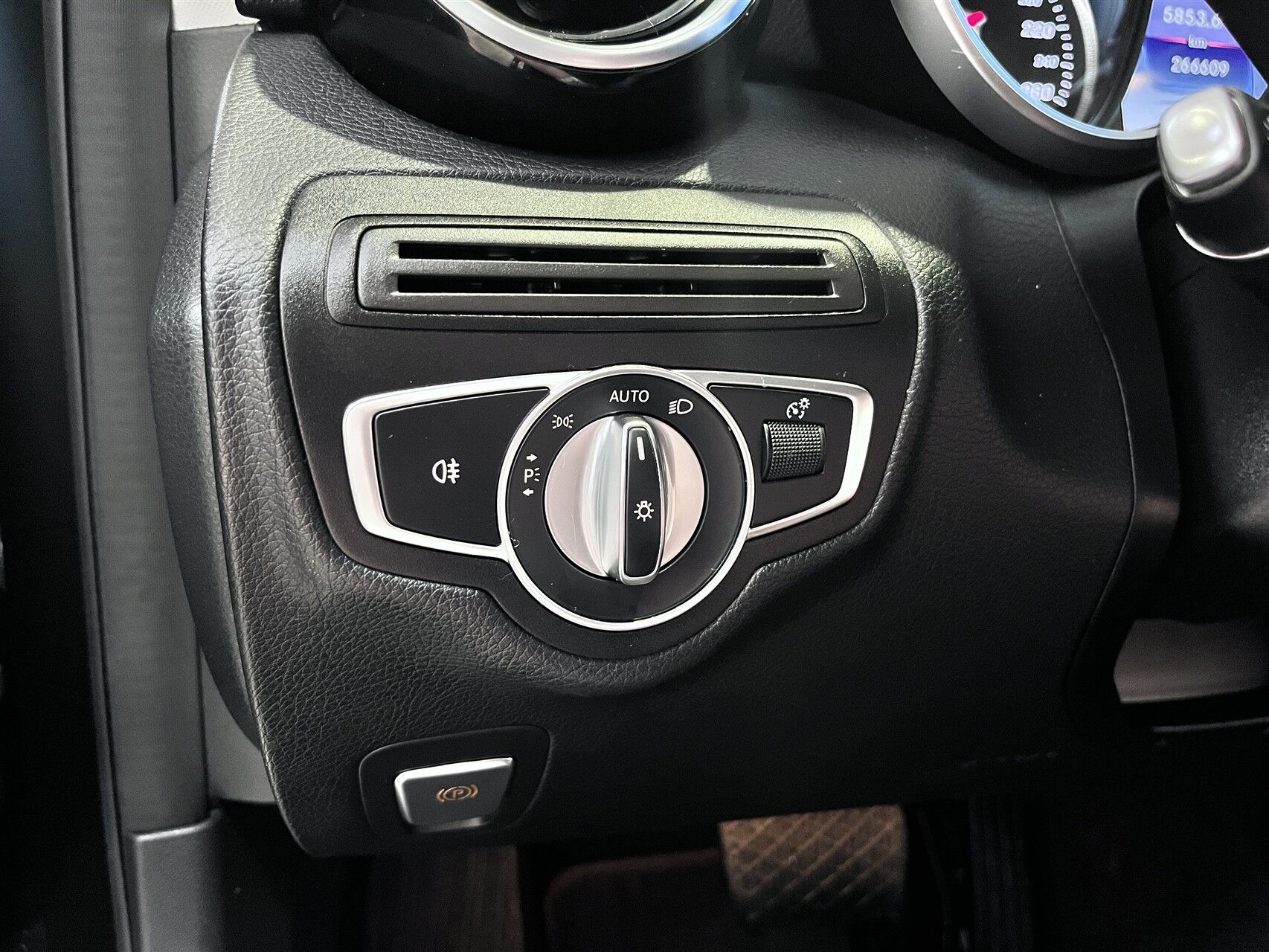 Billede af Mercedes-Benz C220 d T 2,1 D Progressive 9G-Tronic 170HK Stc Aut.