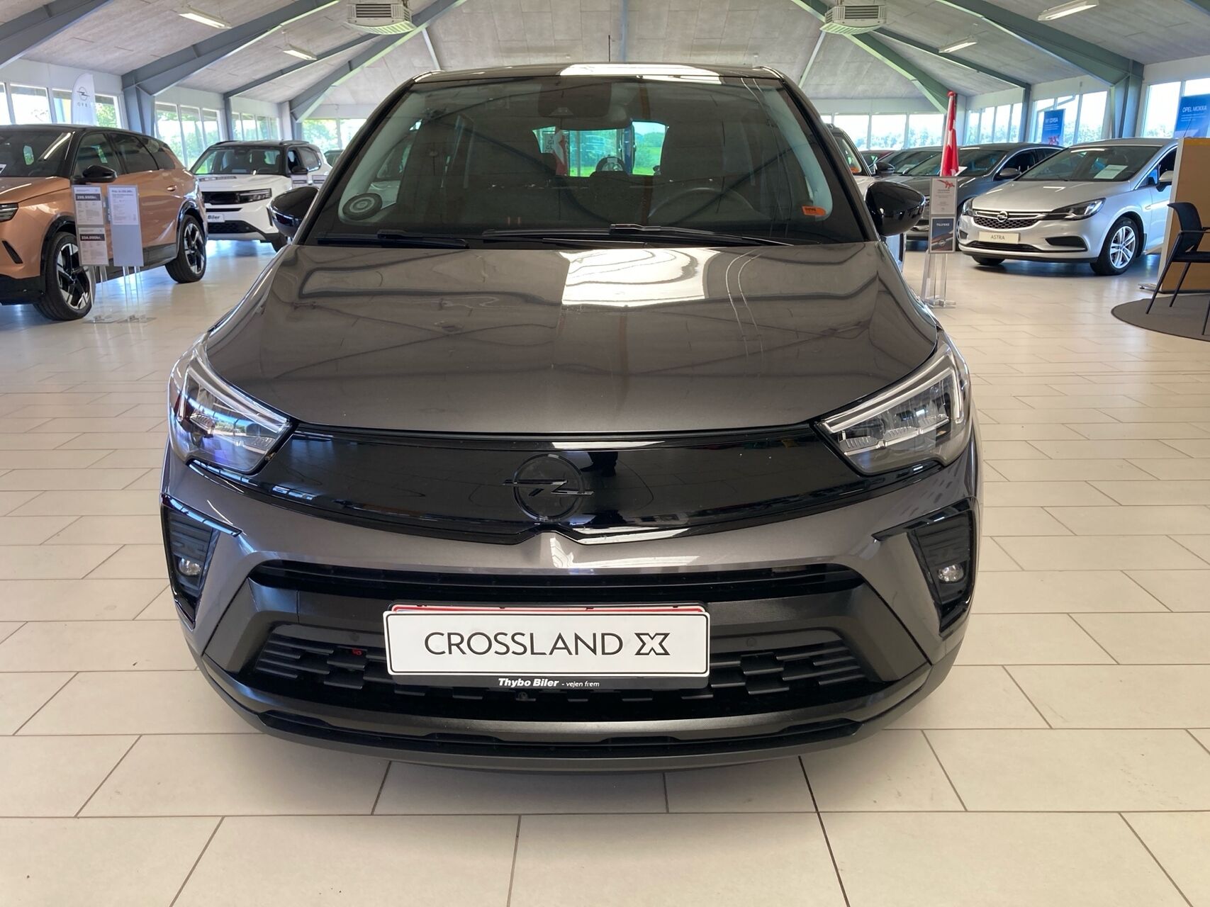 Billede af Opel Crossland 1,2 PureTech Sport Ltd. 130HK 5d 6g Aut.