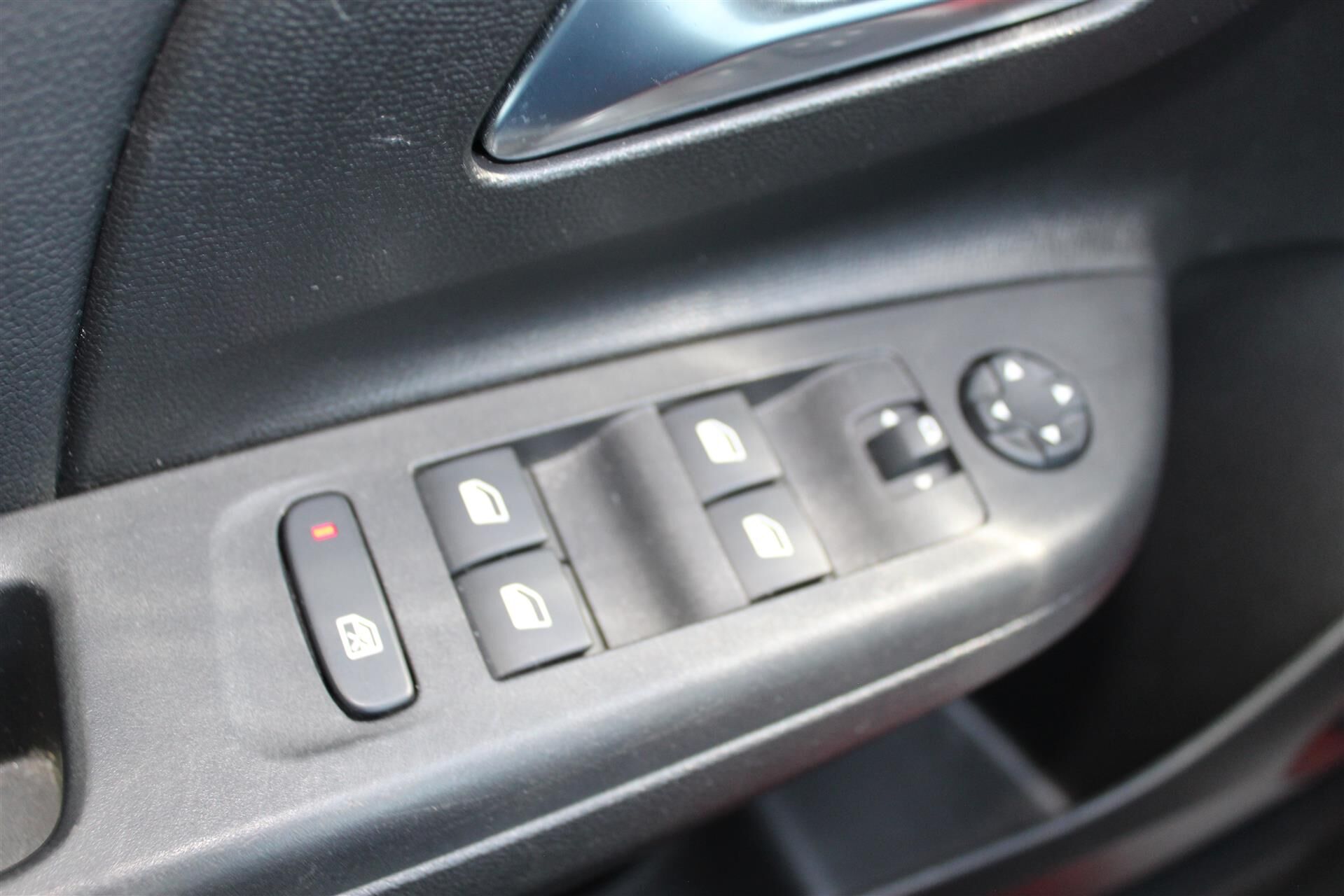 Billede af Opel Corsa 1,2 PureTech Elegance 100HK 5d 6g