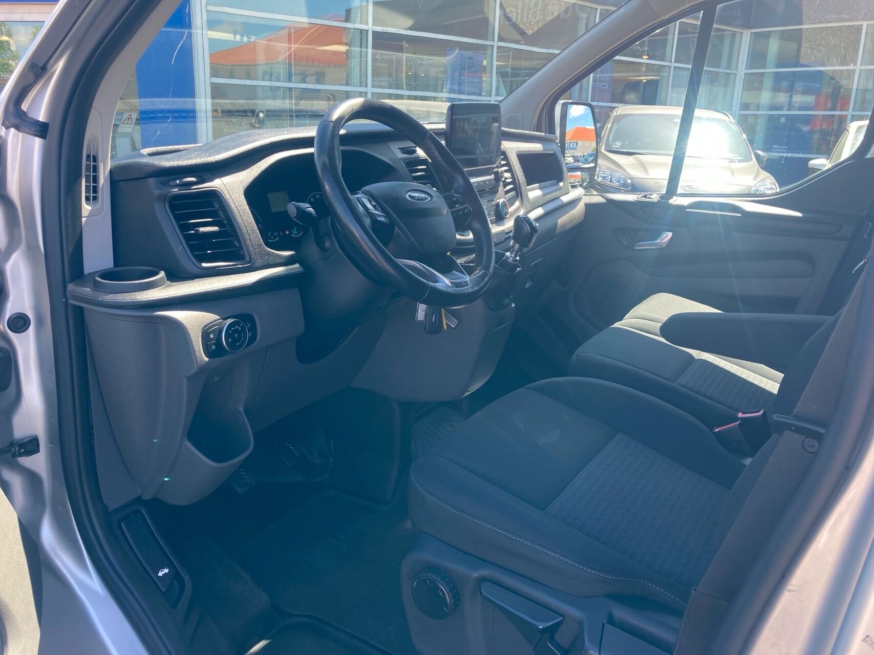 Billede af Ford Transit Custom 300 L2H1 2,0 TDCi Trend 130HK Van 6g