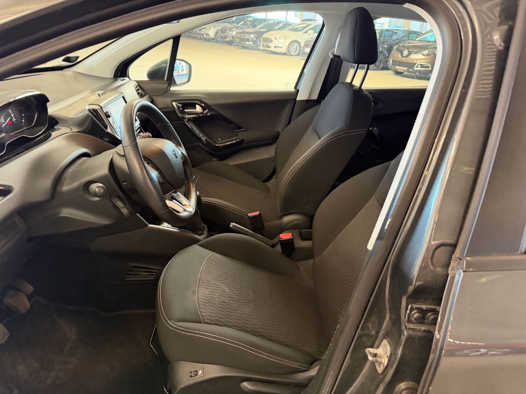 Billede af Peugeot 208 1,2 VTi Spirit Comfort 82HK 5d