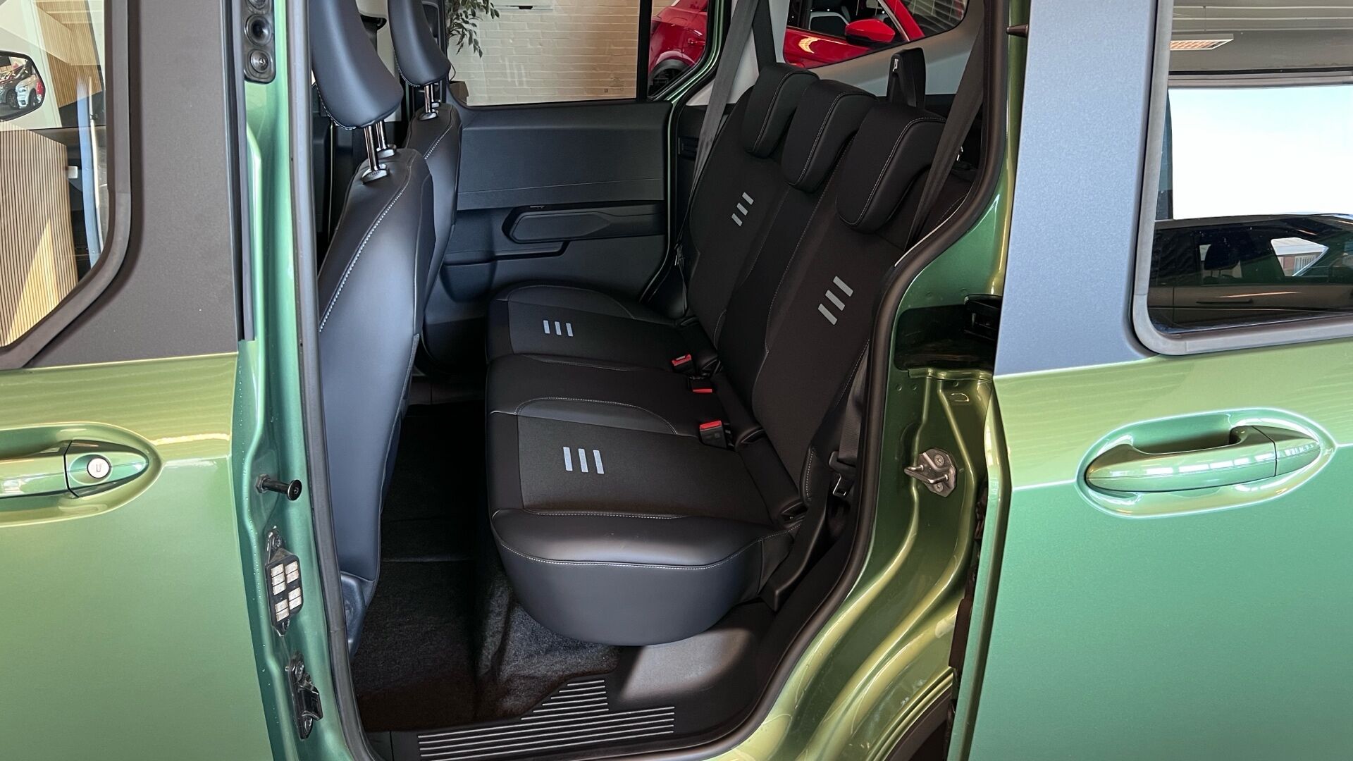 Billede af Ford E-Tourneo Courier EL Active 136HK Aut.