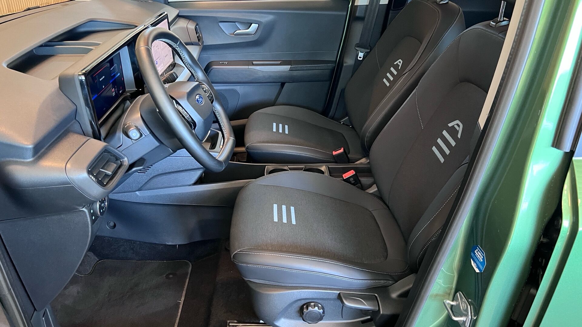 Billede af Ford E-Tourneo Courier EL Active 136HK Aut.