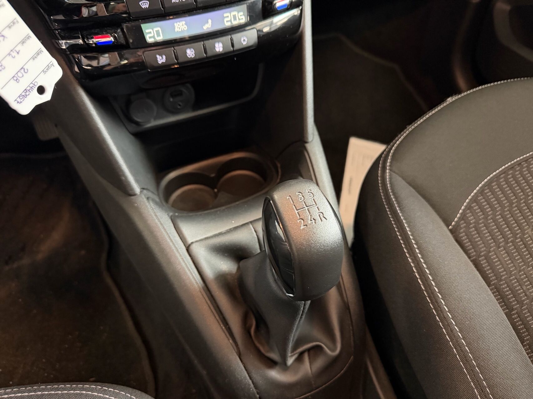 Billede af Peugeot 208 1,2 VTi Spirit Comfort 82HK 5d