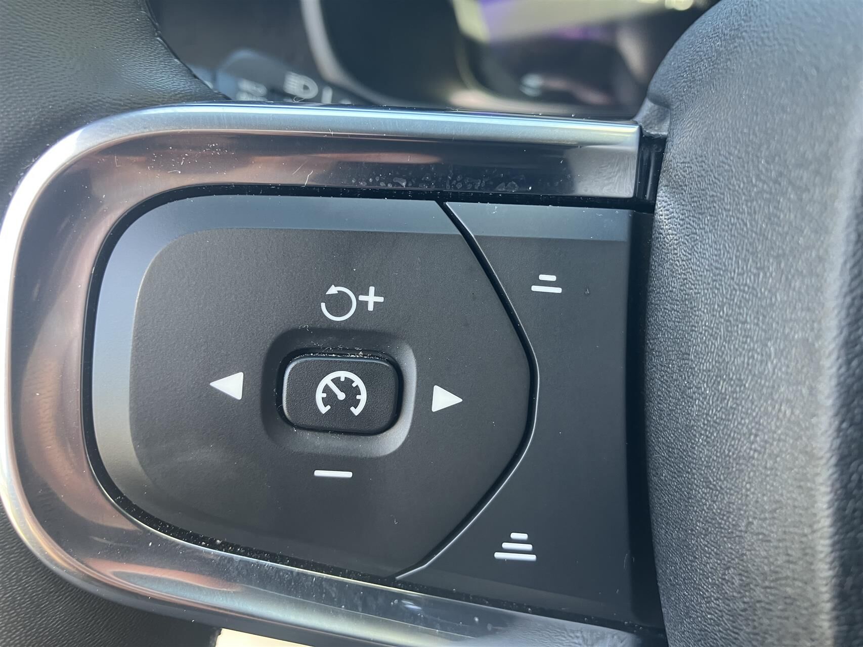 Billede af Volvo XC40 P6 Recharge Plus 231HK 5d Aut.