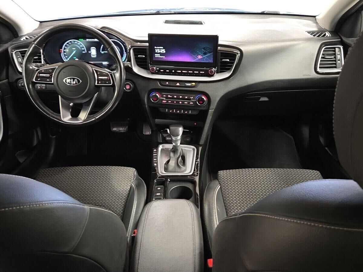 Billede af Kia Ceed SW 1,6 GDI PHEV  Plugin-hybrid Intro DCT 141HK Stc 6g Aut.
