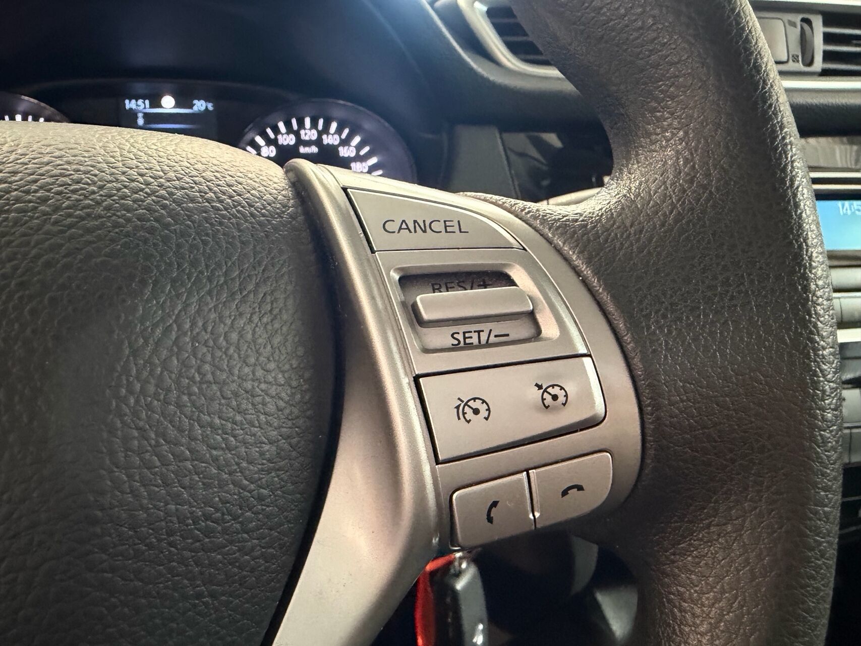 Billede af Nissan Qashqai 1,2 Dig-T Visia 4X2 X-Tronic 115HK 5d 6g Aut.