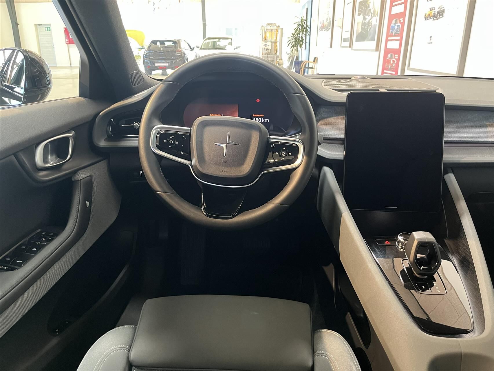 Billede af Polestar 2 EL Intro Dual motor AWD 408HK 5d Aut.