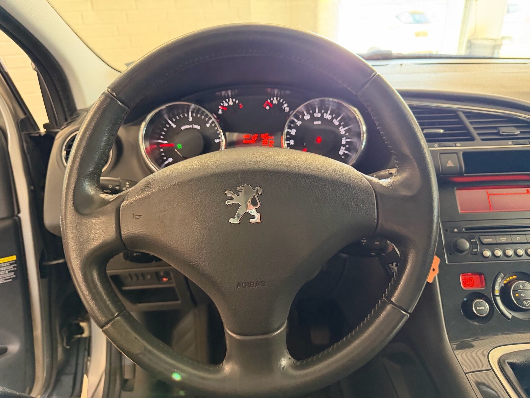 Billede af Peugeot 3008 1,6 HDI FAP Premium 110HK 5d 6g