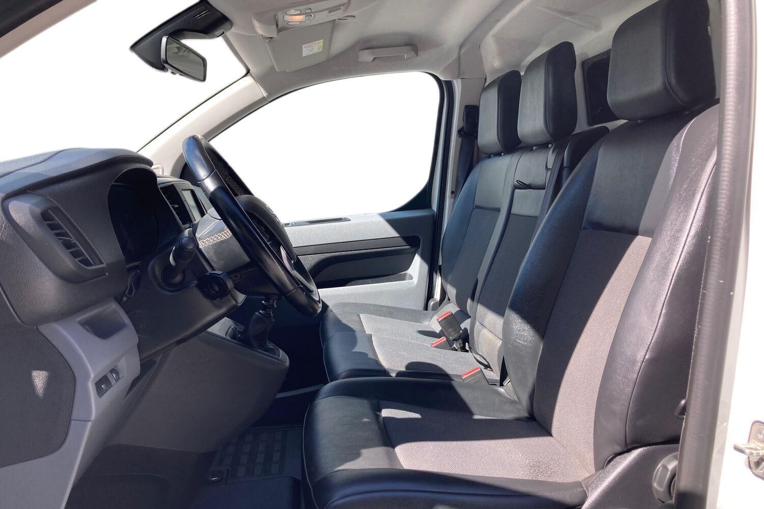 Billede af Toyota Proace Long 2,0 D Comfort Master 144HK Van 6g