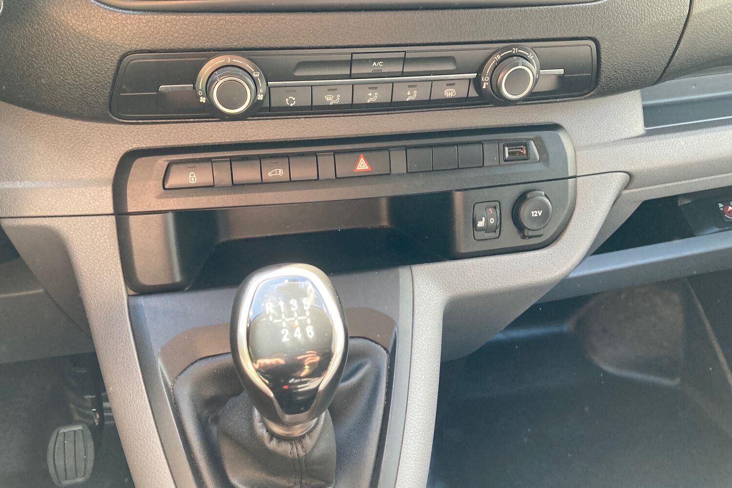 Billede af Toyota Proace Long 2,0 D Comfort Master 144HK Van 6g