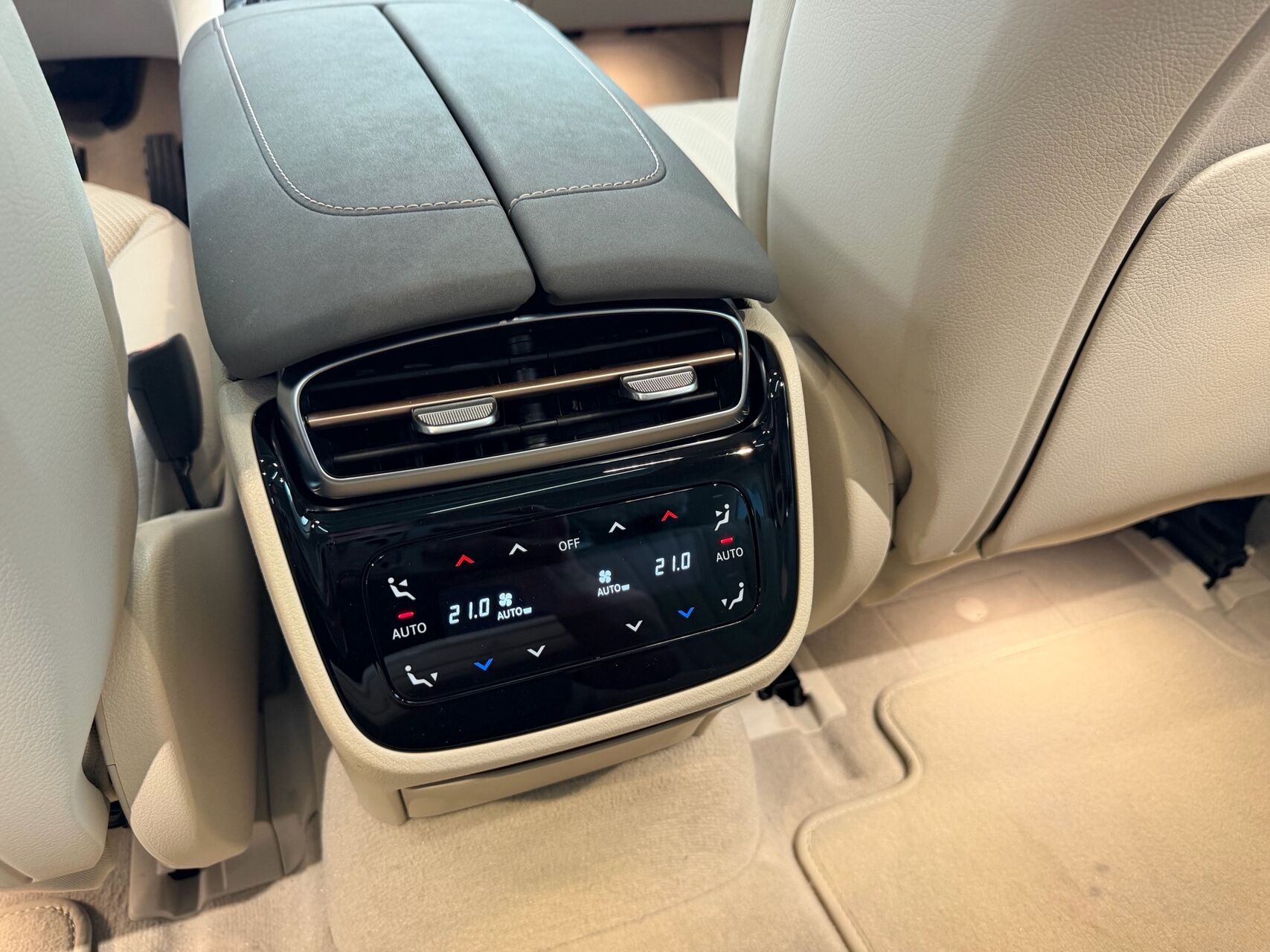 Billede af Mercedes-Benz EQS 580 EL Premium Plus 4Matic 523HK Aut.