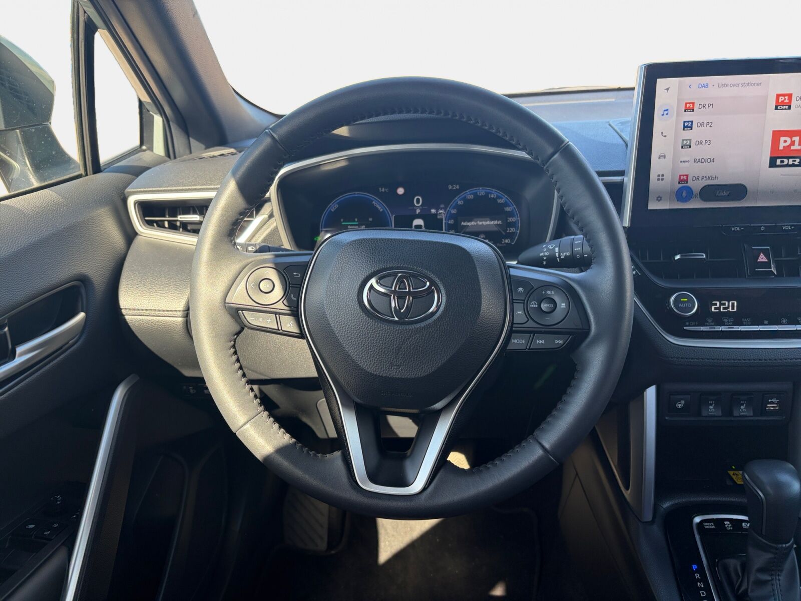 Billede af Toyota Corolla Cross 1,8 Hybrid Style Comfort 140HK 5d Aut.