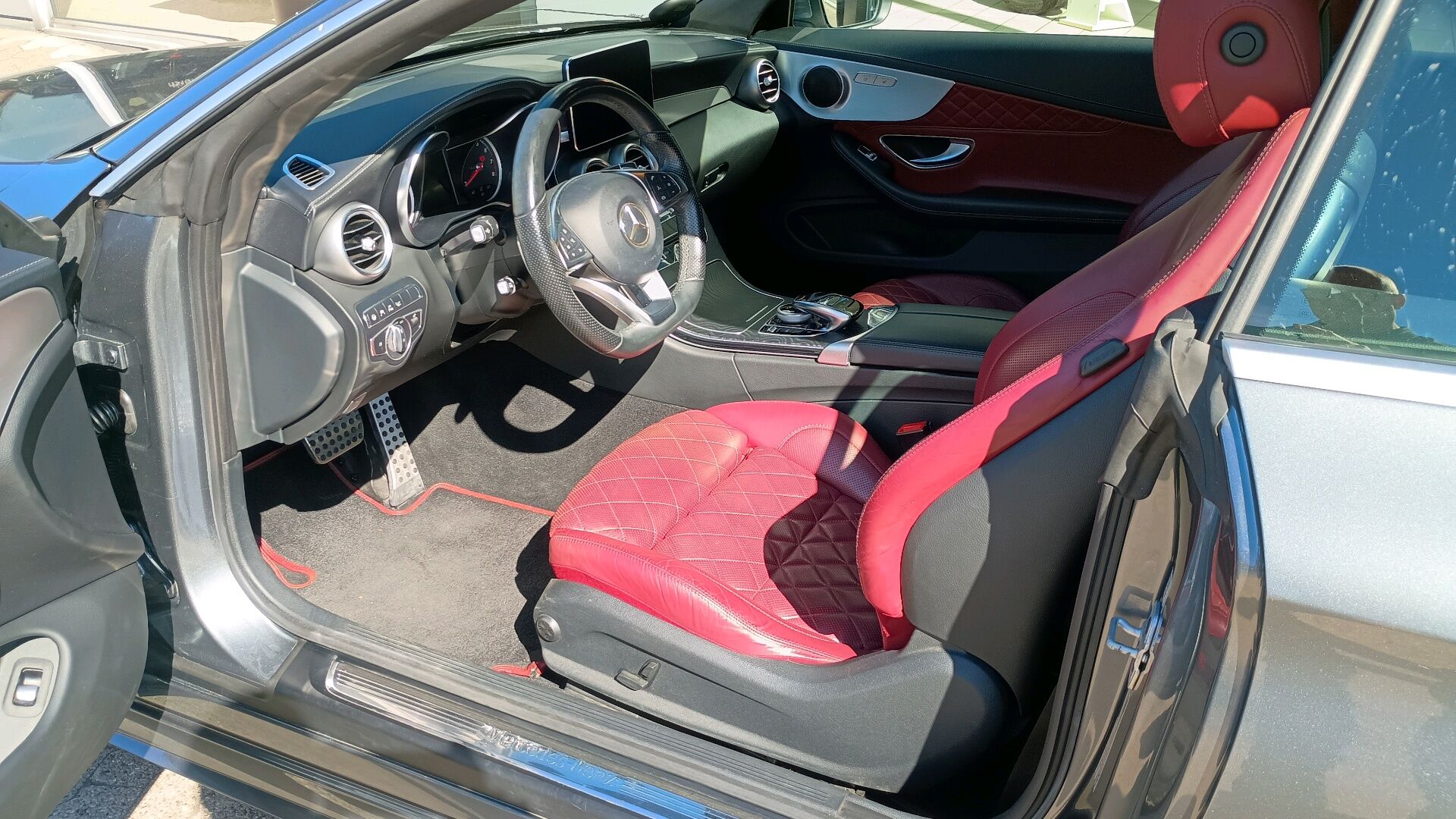 Billede af Mercedes-Benz C250 2,0 9G-Tronic 211HK Cabr. Aut.