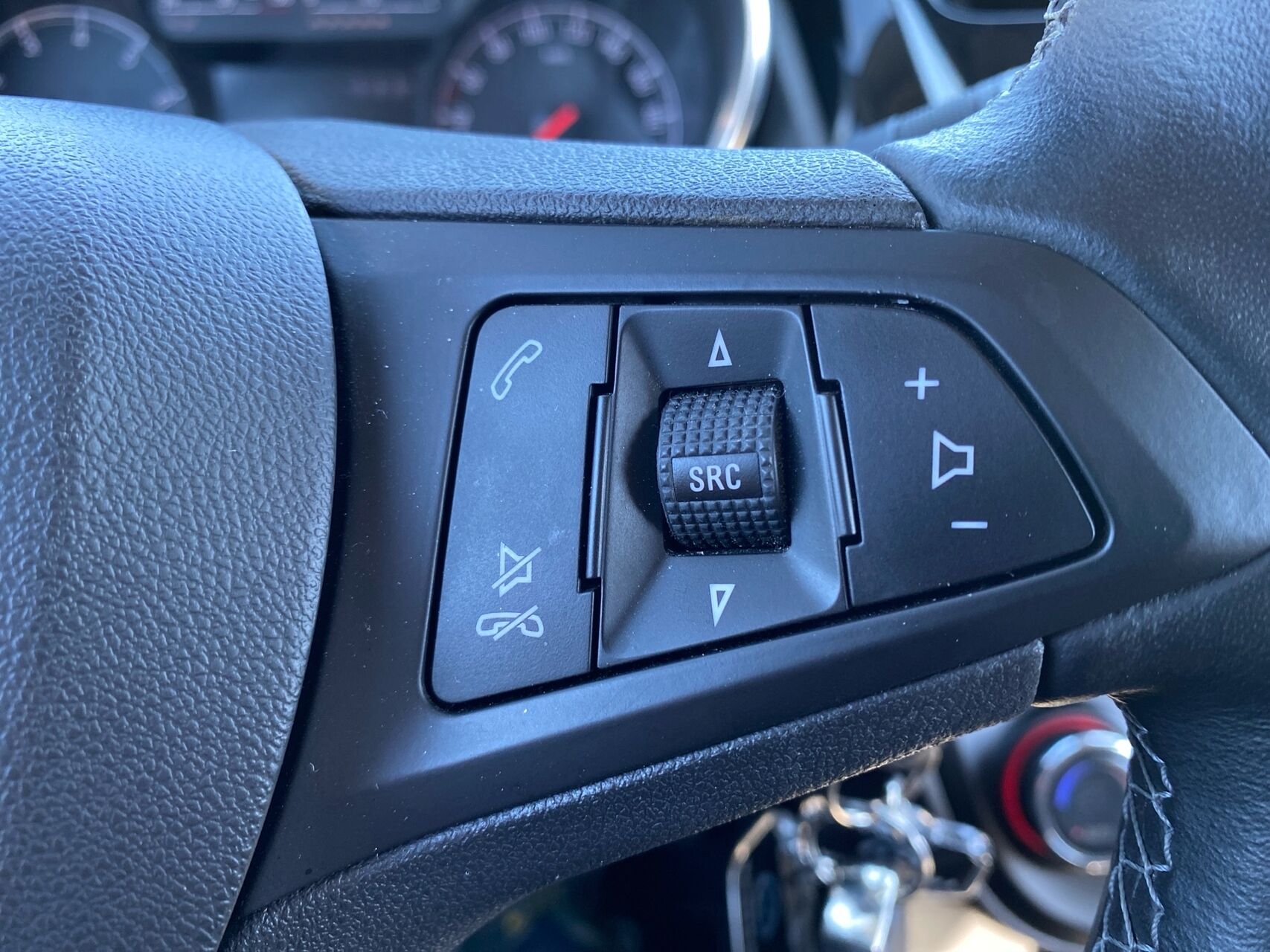 Billede af Opel Karl 1,0 Cosmo 75HK 5d
