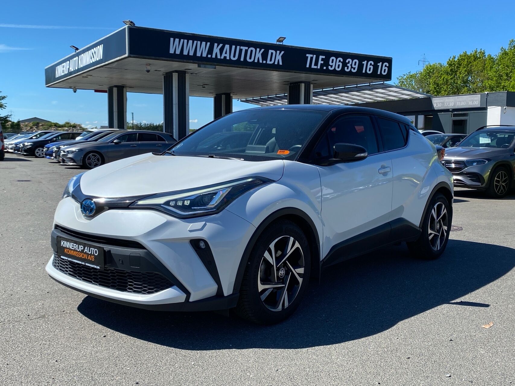 Billede af Toyota C-HR 1,8 Hybrid C-LUB Premium Multidrive S 122HK 5d Aut.
