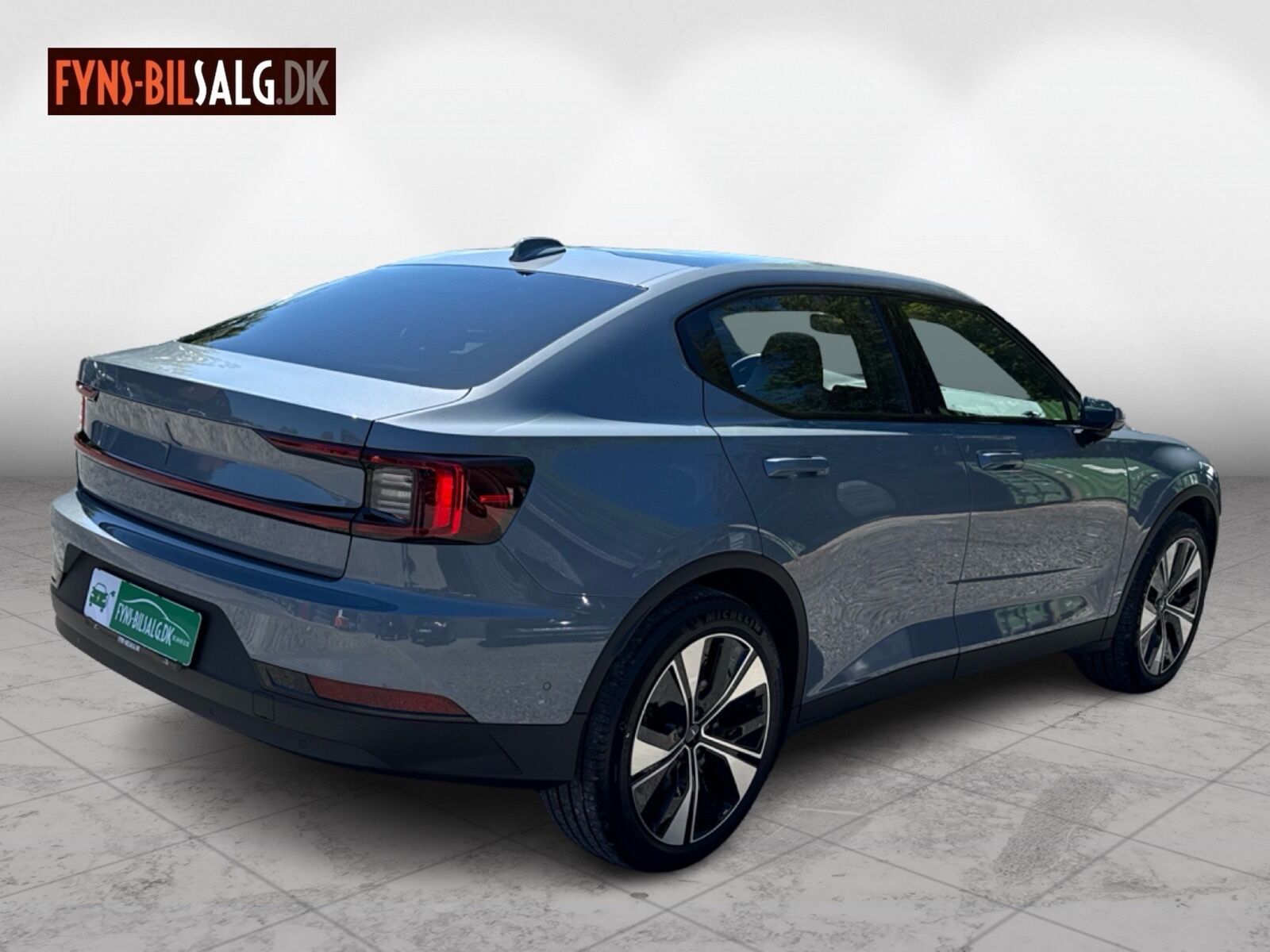 Billede af Polestar 2 EL Long range Single motor Plus 231HK 5d Aut.