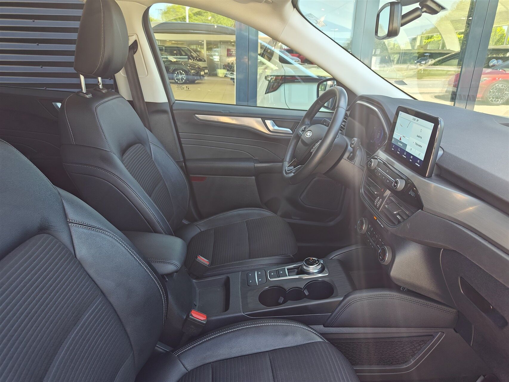 Billede af Ford Kuga 2,5 Plugin-hybrid Titanium X CVT 225HK 5d Trinl. Gear