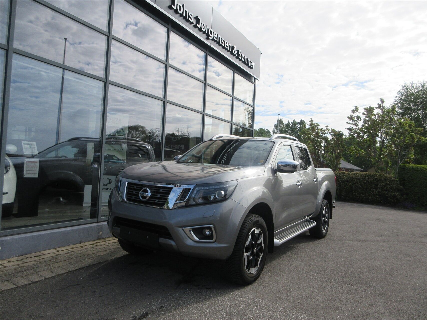 Billede af Nissan Navara Dob. Cab 2,3 DCi Tekna 4x4 190HK DobKab 7g Aut.