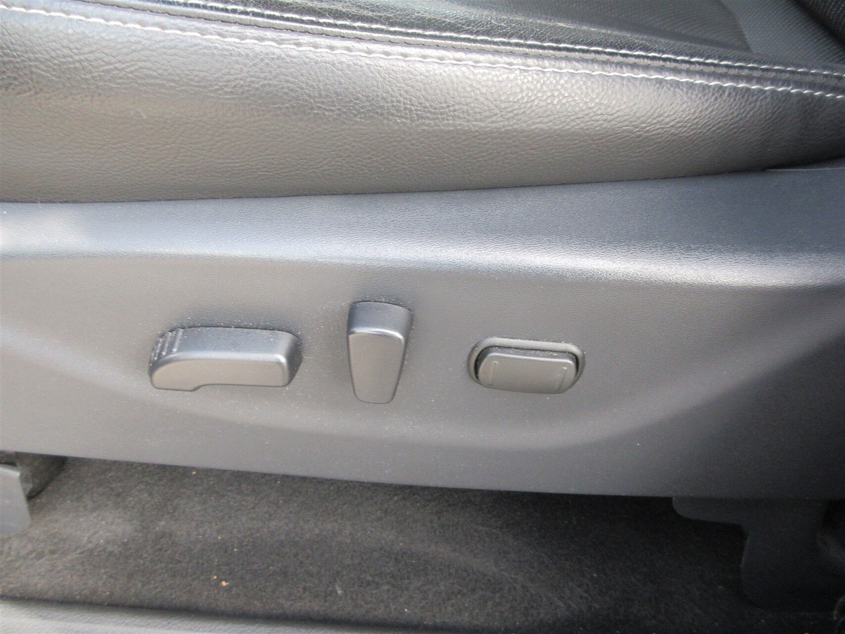 Billede af Nissan Navara Dob. Cab 2,3 DCi Tekna 4x4 190HK DobKab 7g Aut.