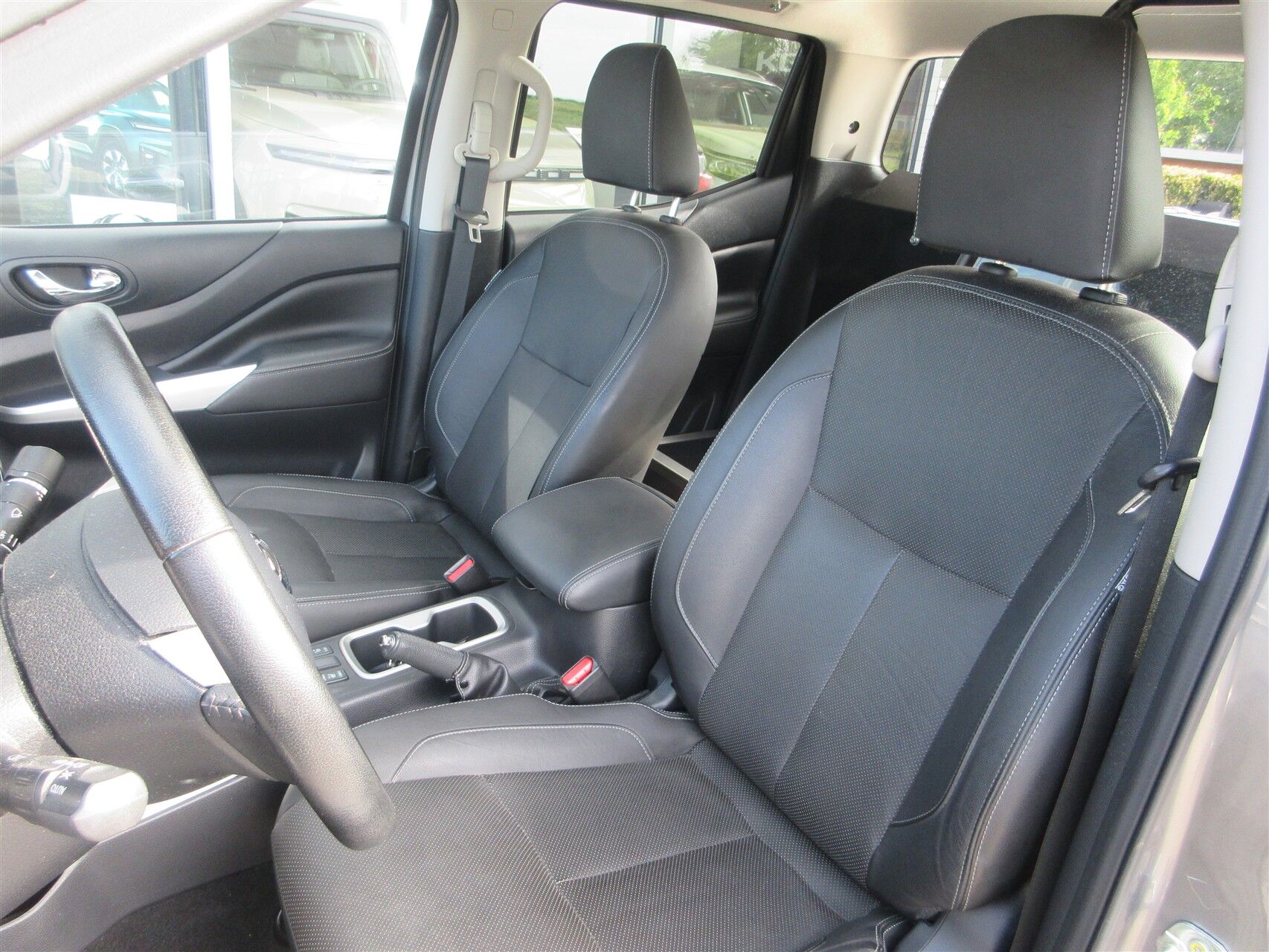 Billede af Nissan Navara Dob. Cab 2,3 DCi Tekna 4x4 190HK DobKab 7g Aut.