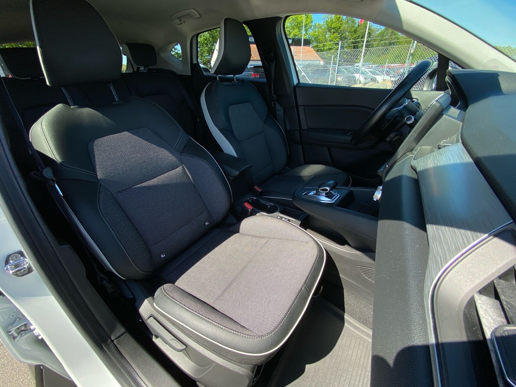 Billede af Renault Captur 1,3 TCE GPF Intens EDC 130HK 5d 7g Aut.
