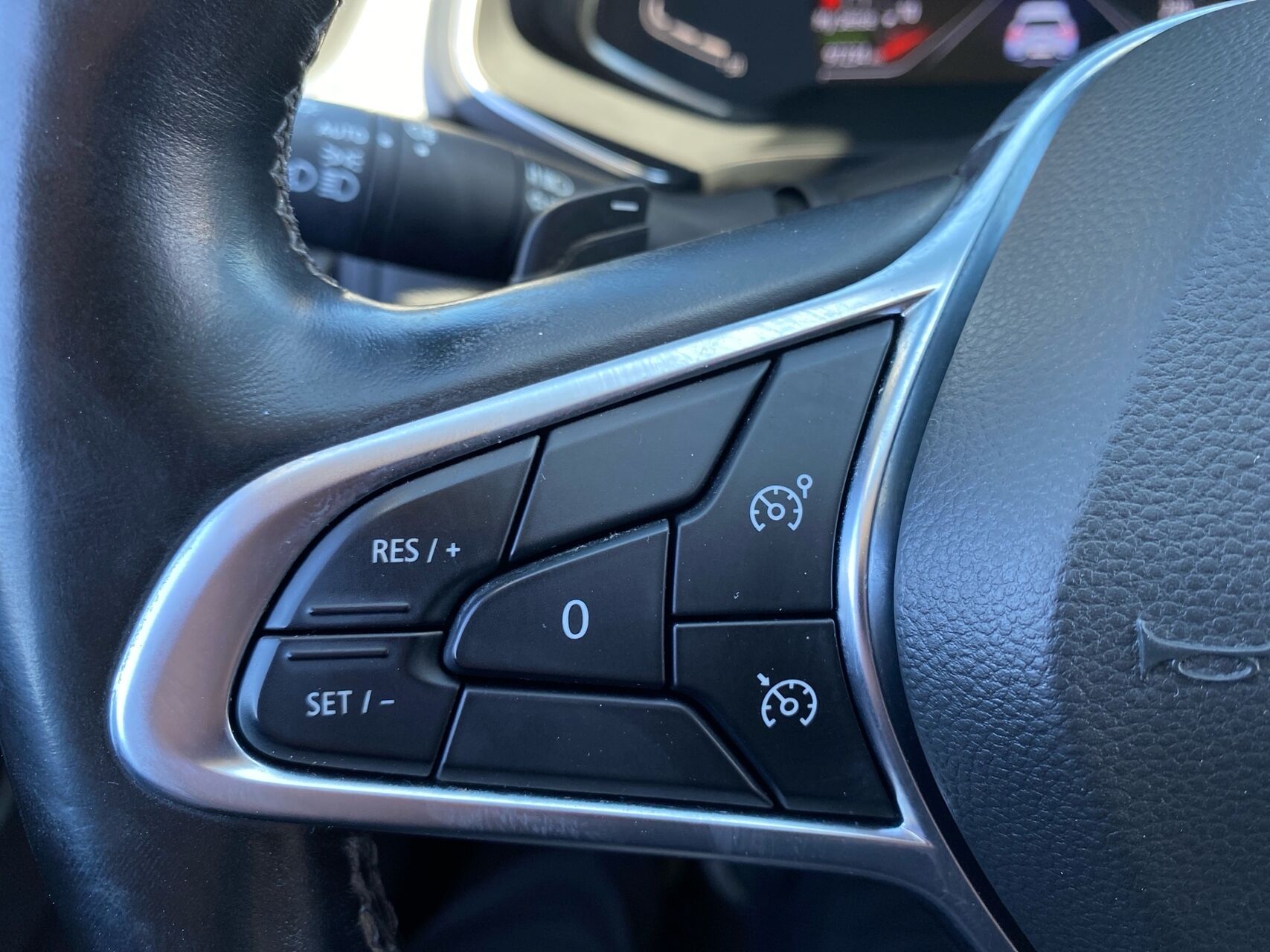 Billede af Renault Captur 1,3 TCE GPF Intens EDC 130HK 5d 7g Aut.